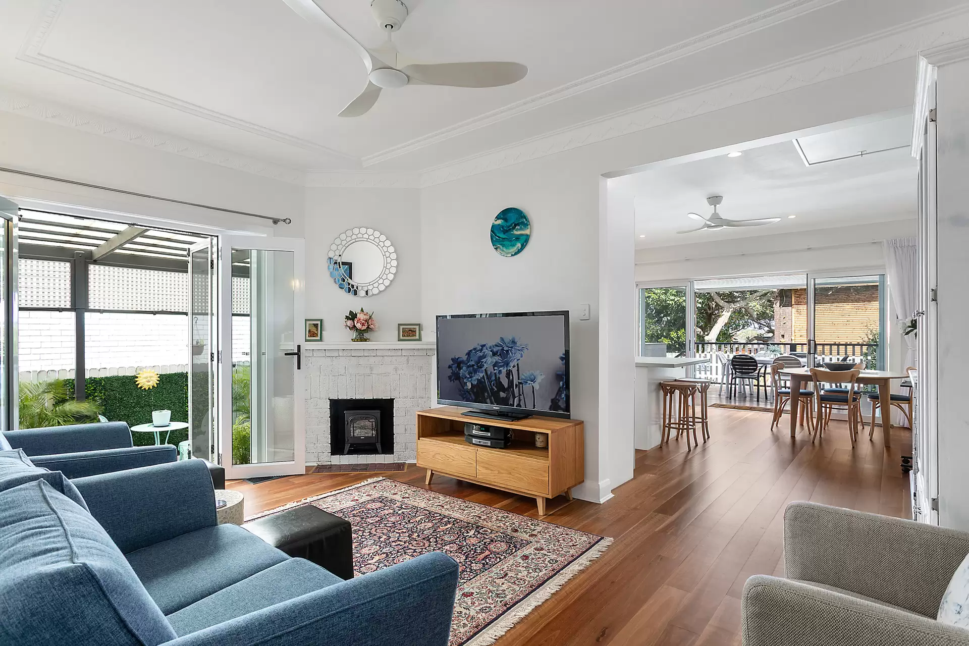 201a Rainbow Street, Randwick Auction by Sydney Sotheby's International Realty - image 1