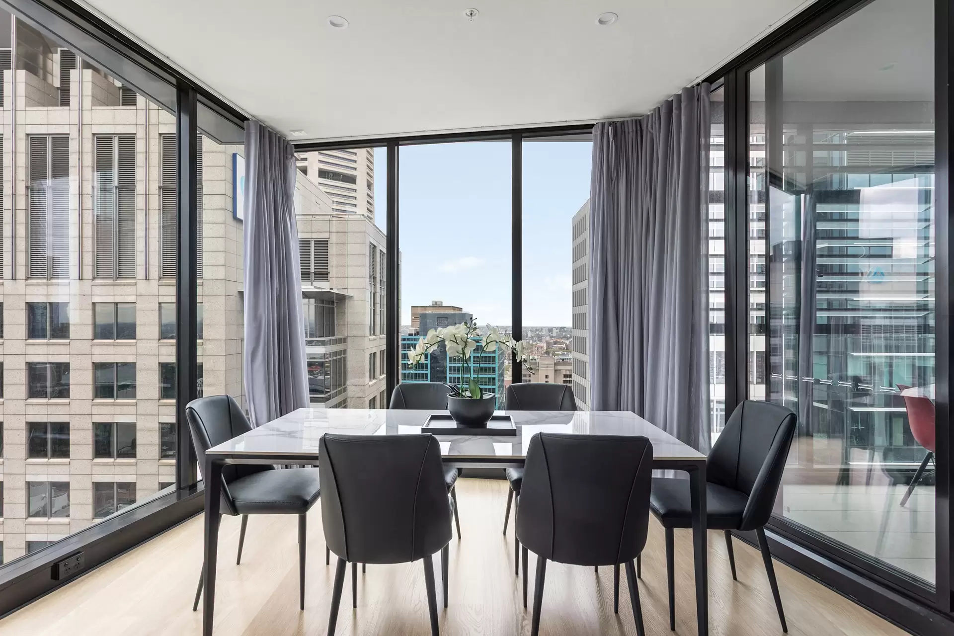 3304/38 York Street, Sydney For Sale by Sydney Sotheby's International Realty - image 1