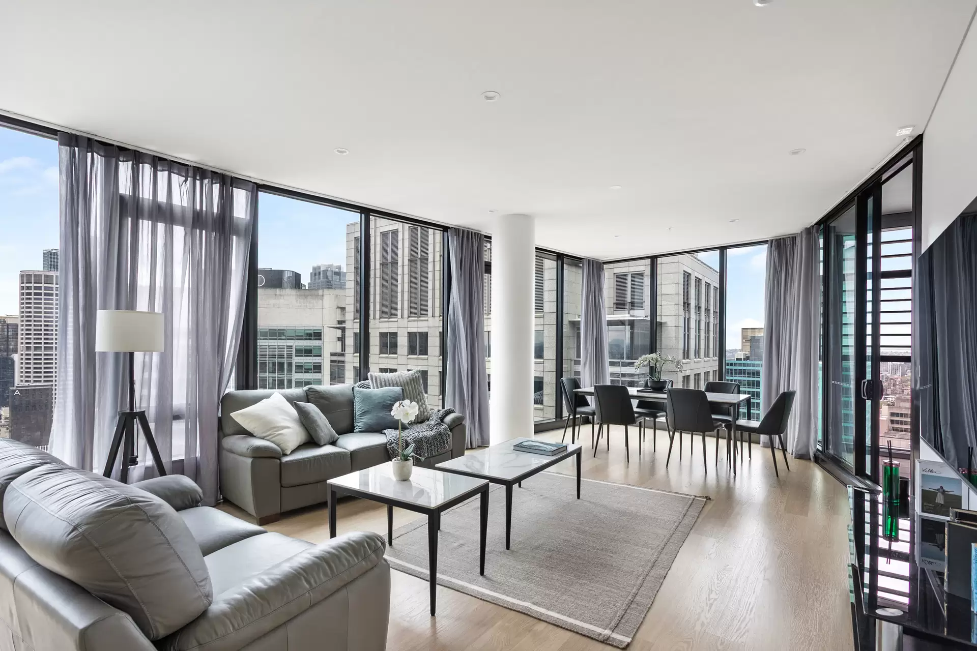 3304/38 York Street, Sydney For Sale by Sydney Sotheby's International Realty - image 1