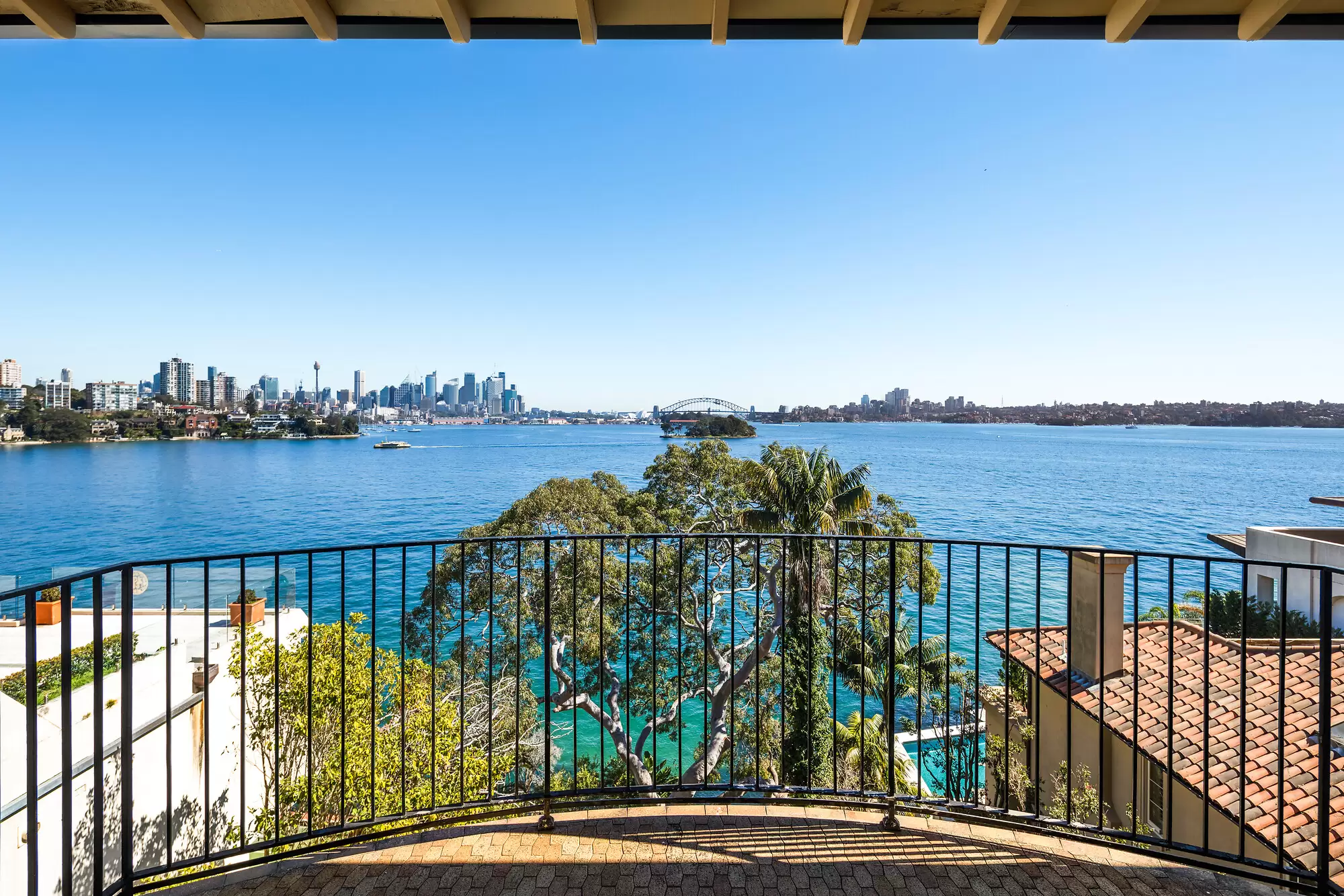 96 Wolseley Road, Point Piper For Sale by Sydney Sotheby's International Realty - image 3