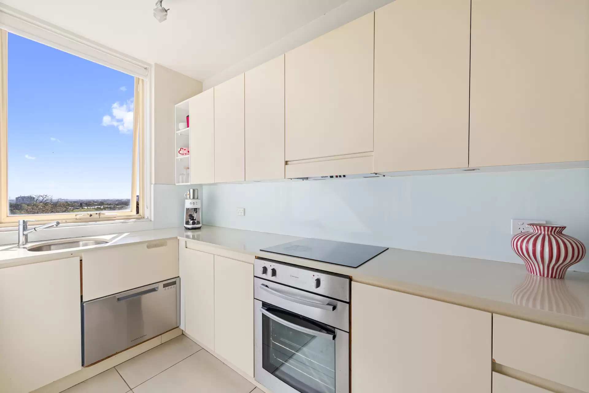 12/87 Broome Street, Maroubra Auction by Sydney Sotheby's International Realty - image 4