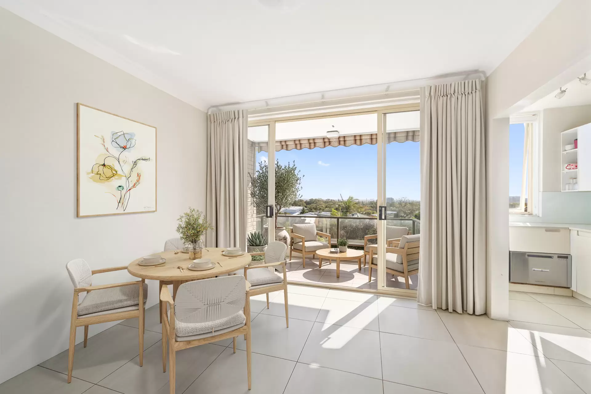 12/87 Broome Street, Maroubra Auction by Sydney Sotheby's International Realty - image 1