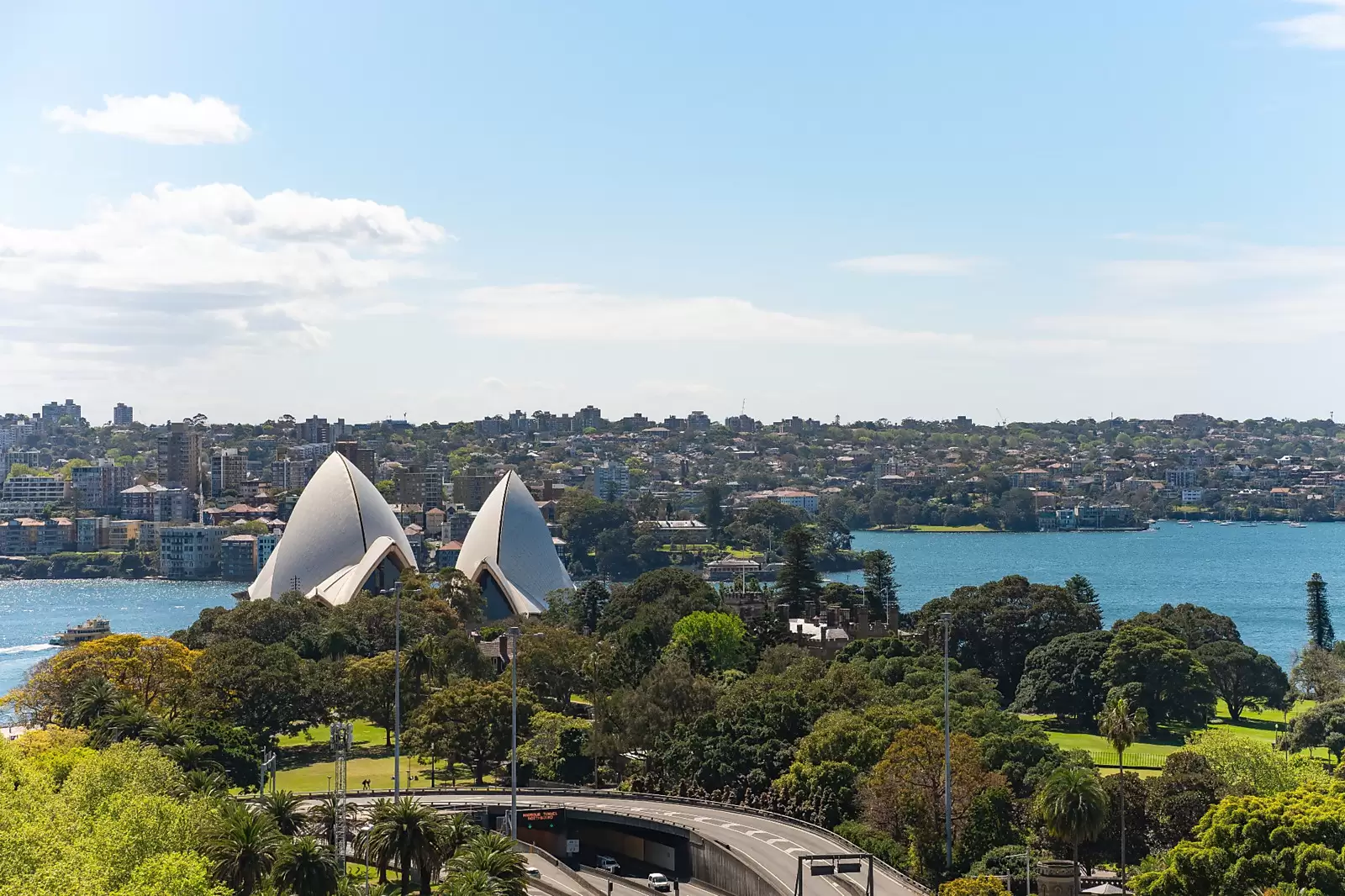 53/155 Macquarie Street, Sydney Sold by Sydney Sotheby's International Realty - image 5