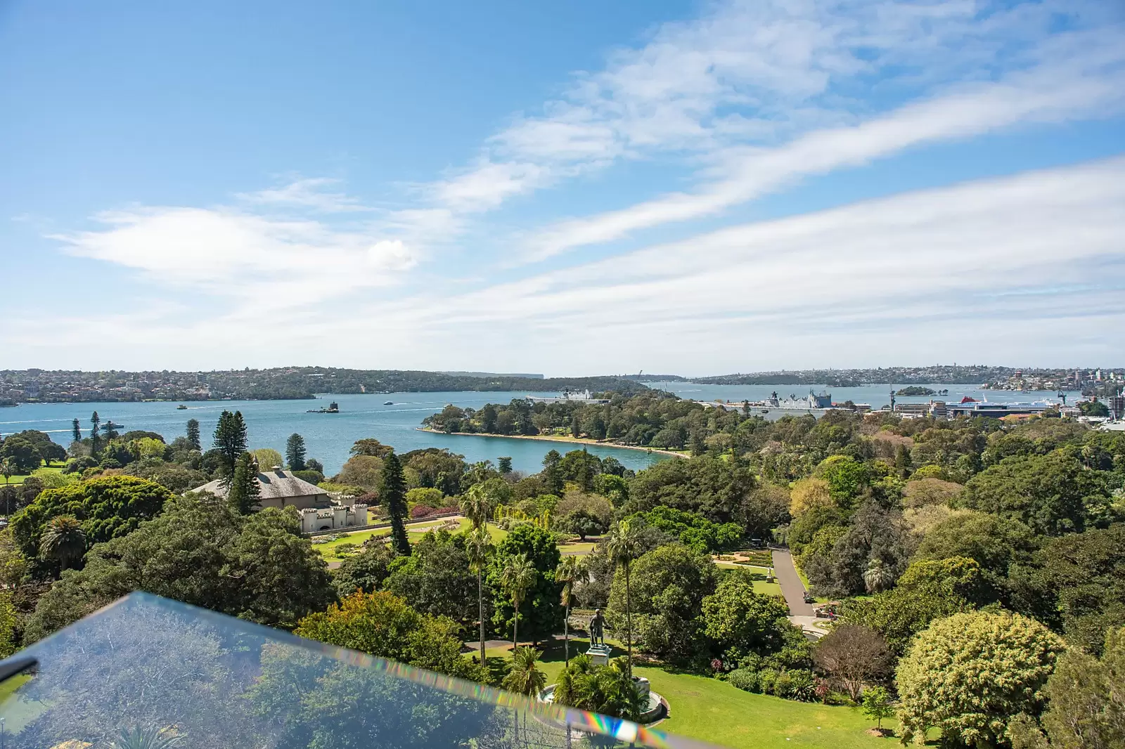 53/155 Macquarie Street, Sydney Sold by Sydney Sotheby's International Realty - image 4