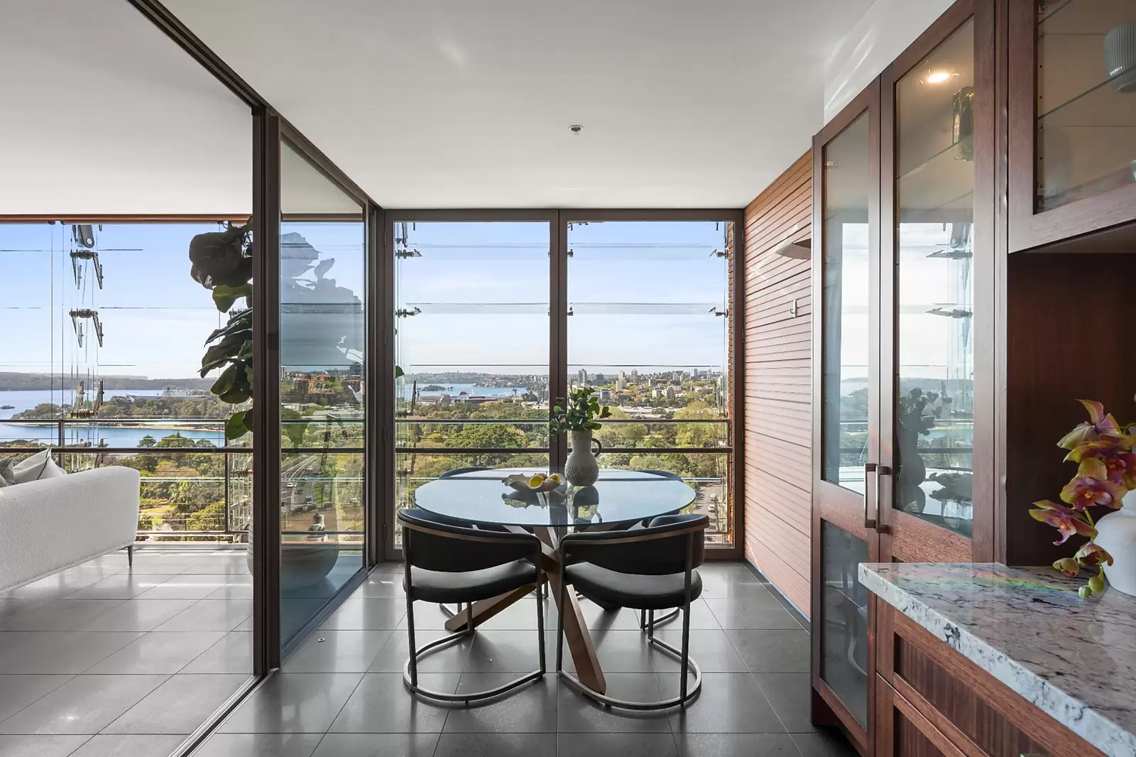 53/155 Macquarie Street, Sydney Sold by Sydney Sotheby's International Realty - image 10