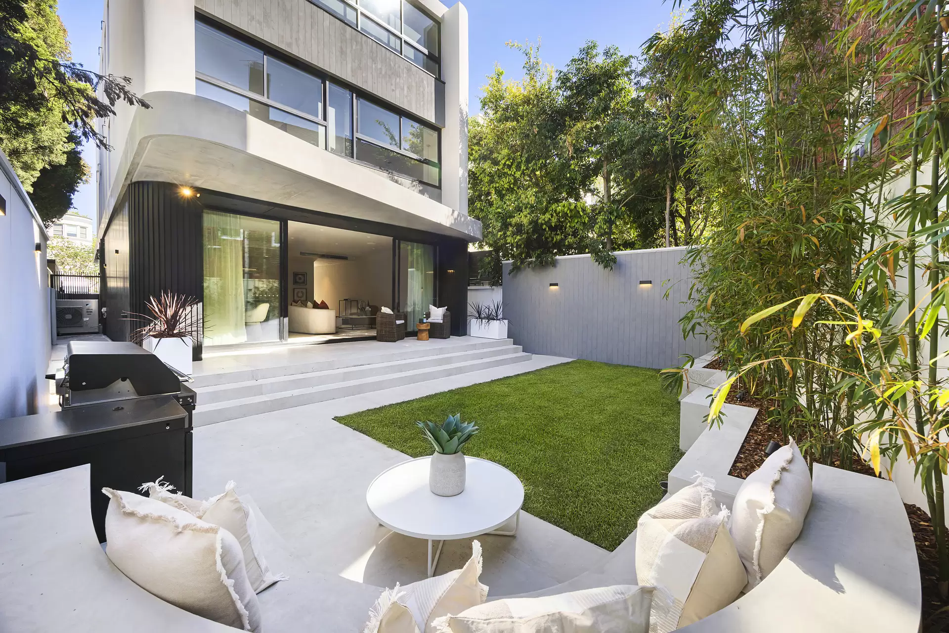 18A Court Road, Double Bay For Sale by Sydney Sotheby's International Realty - image 1