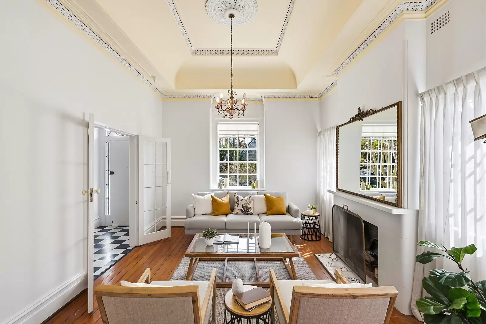 13 Harkness Street, Woollahra Sold by Sydney Sotheby's International Realty - image 3