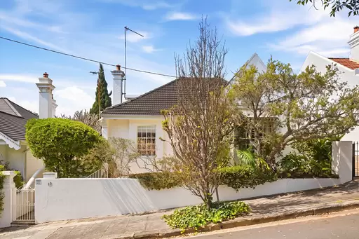 13 Harkness Street, Woollahra Auction by Sydney Sotheby's International Realty