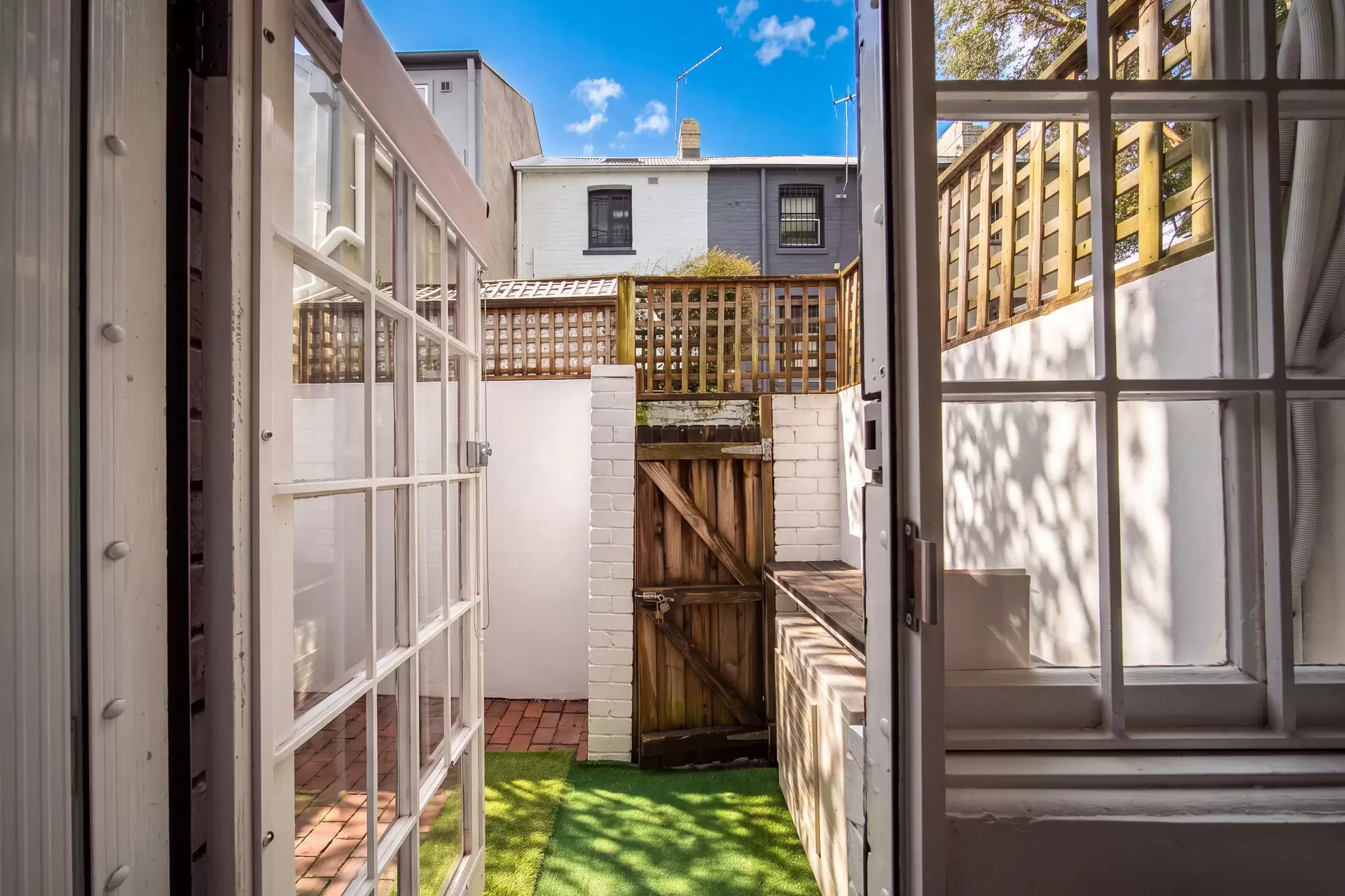 19 Little Riley Street, Surry Hills Auction by Sydney Sotheby's International Realty - image 8