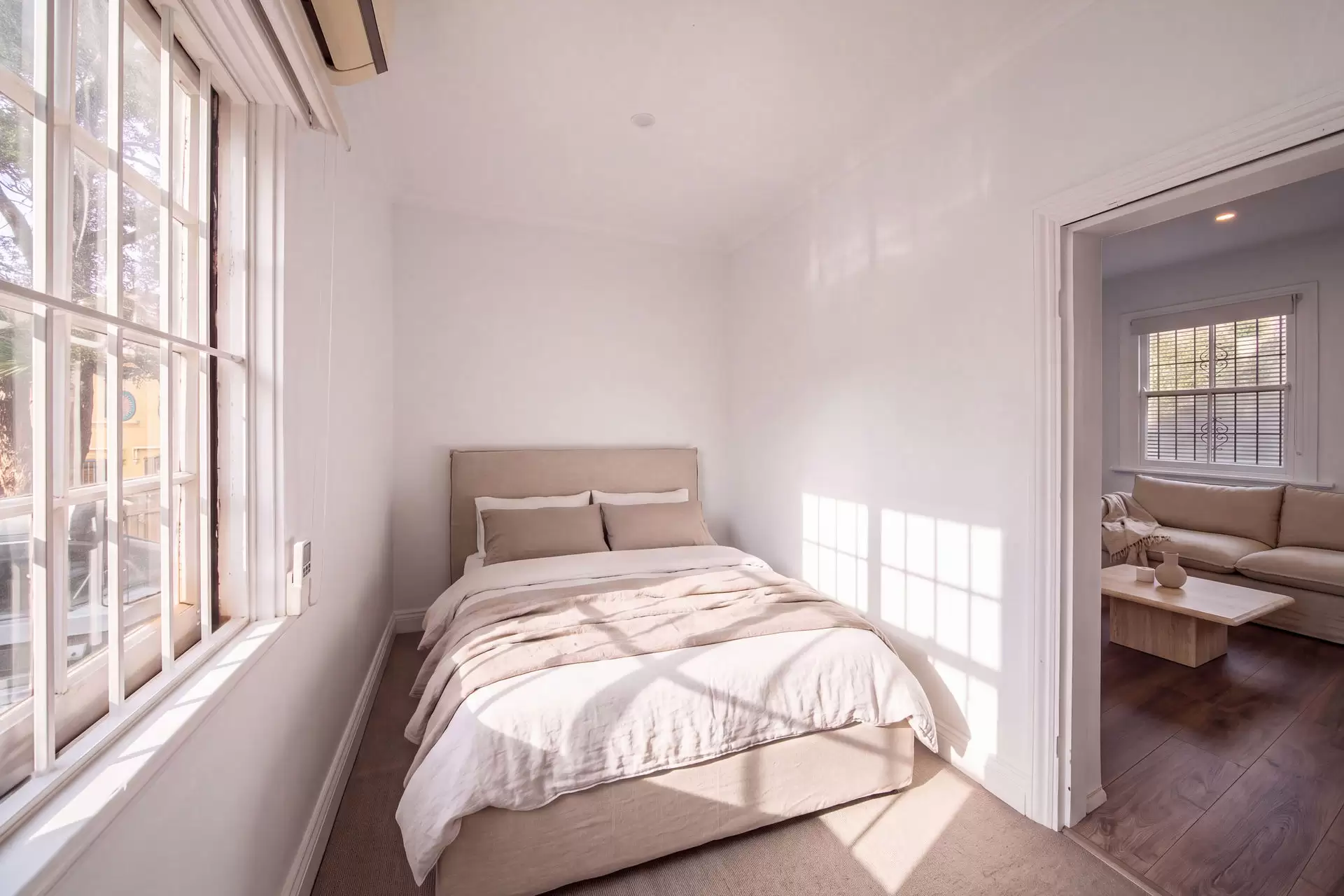 19 Little Riley Street, Surry Hills Auction by Sydney Sotheby's International Realty - image 5