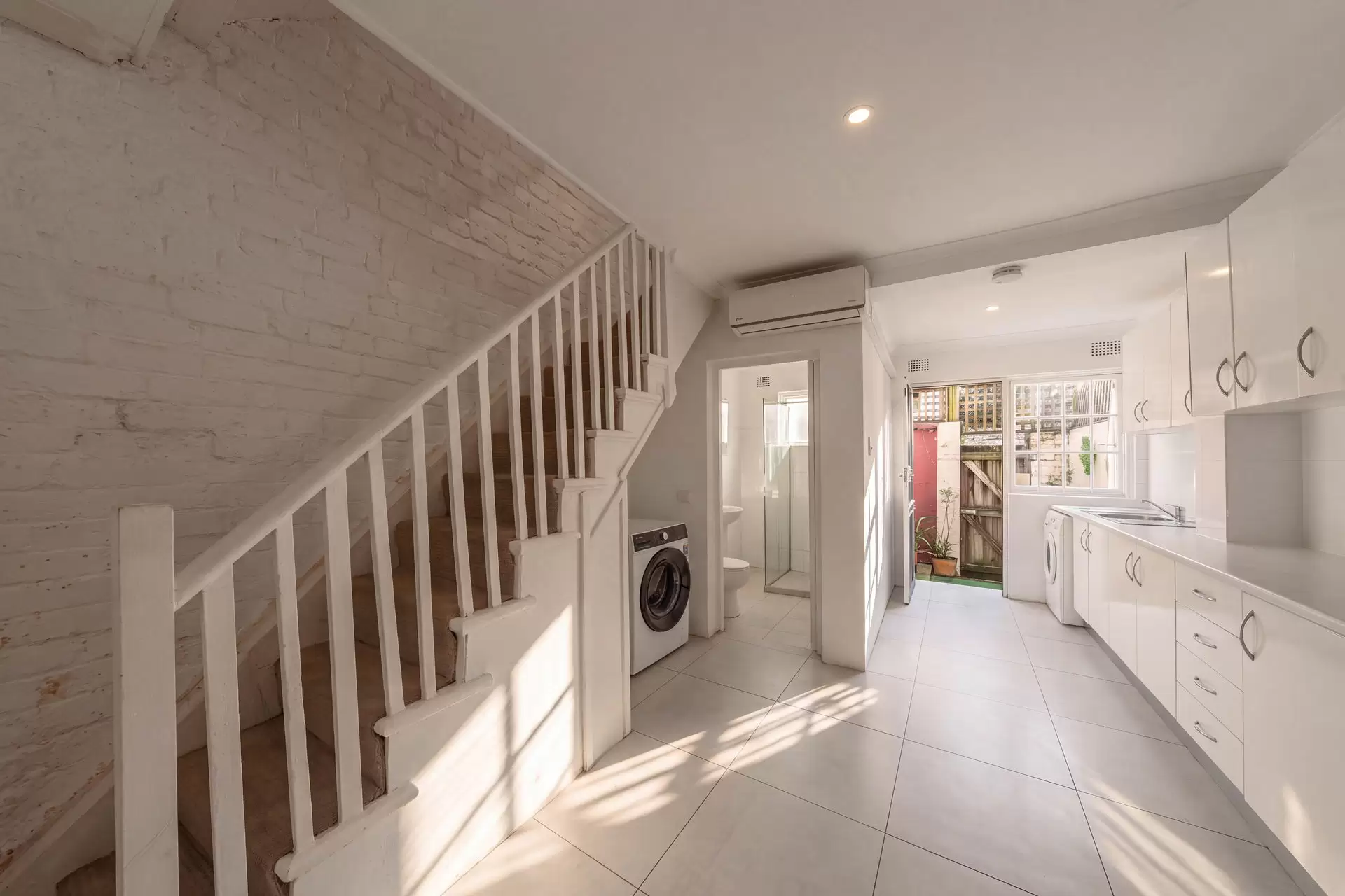 19 Little Riley Street, Surry Hills Auction by Sydney Sotheby's International Realty - image 7