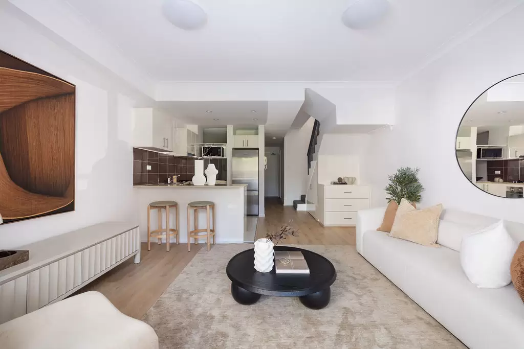 12/20-34 Wyndham Street, Alexandria For Sale by Sydney Sotheby's International Realty - image 2