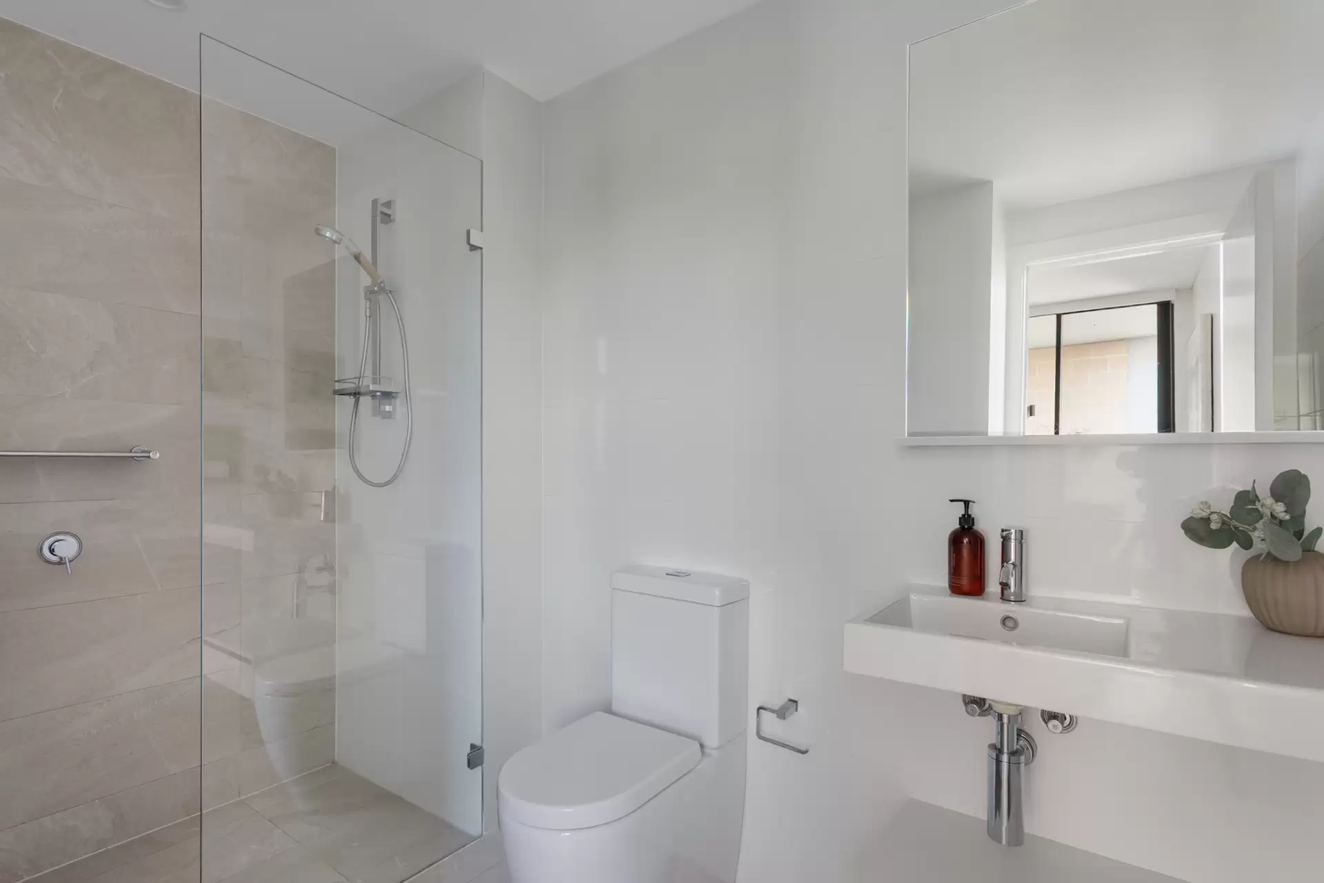 403/33-35 Dunning Avenue, Rosebery Auction by Sydney Sotheby's International Realty - image 1