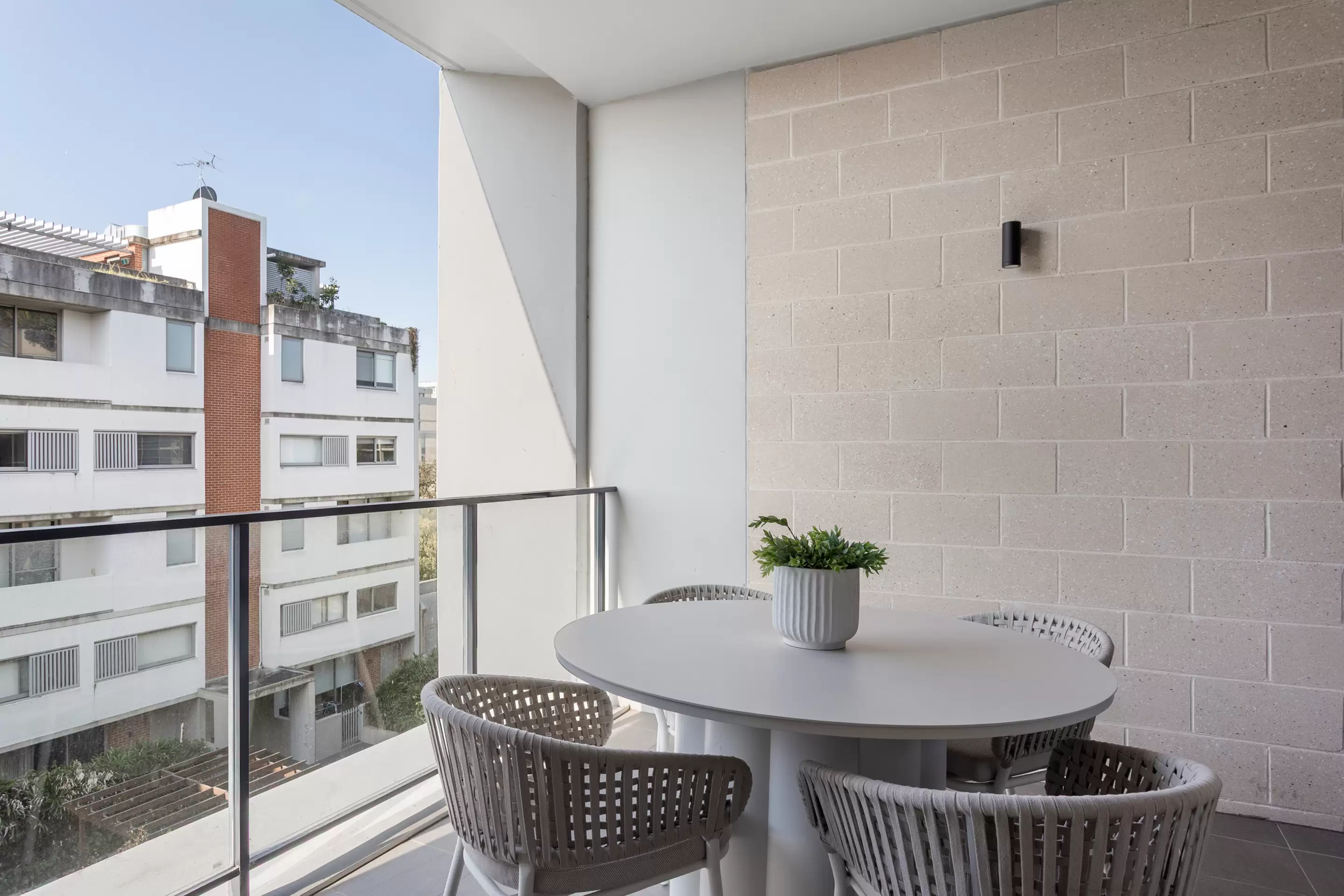 403/33-35 Dunning Avenue, Rosebery Auction by Sydney Sotheby's International Realty - image 5