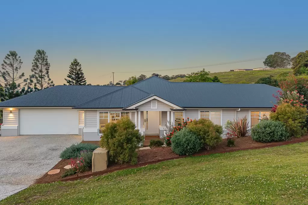 9 Pinecrest Drive, Goonellabah For Sale by Sydney Sotheby's International Realty