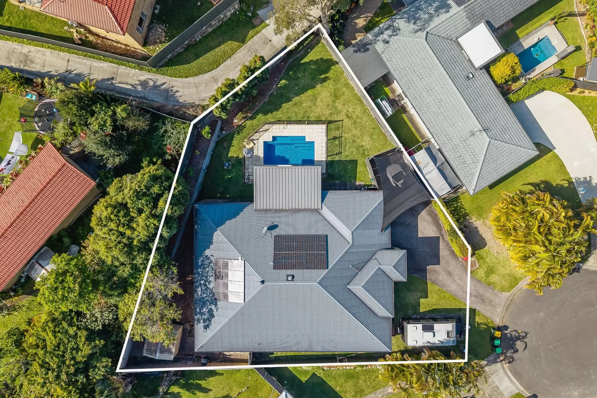 22 Kiah Close, Ocean Shores For Sale by Sydney Sotheby's International Realty - image 2
