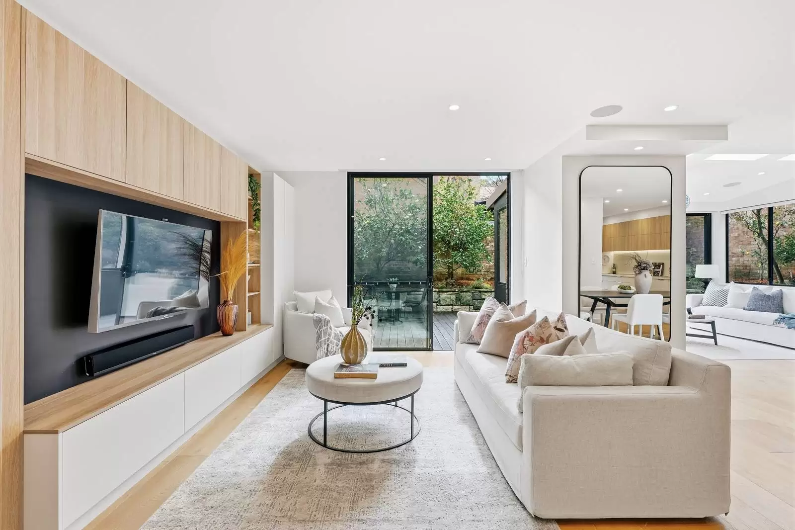 8/83 Ocean Street, Woollahra For Lease by Sydney Sotheby's International Realty - image 5