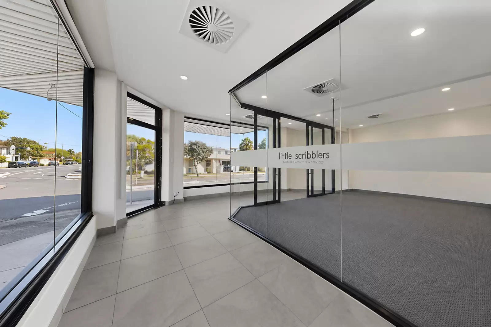 106 Russell Avenue, Dolls Point For Sale by Sydney Sotheby's International Realty - image 4