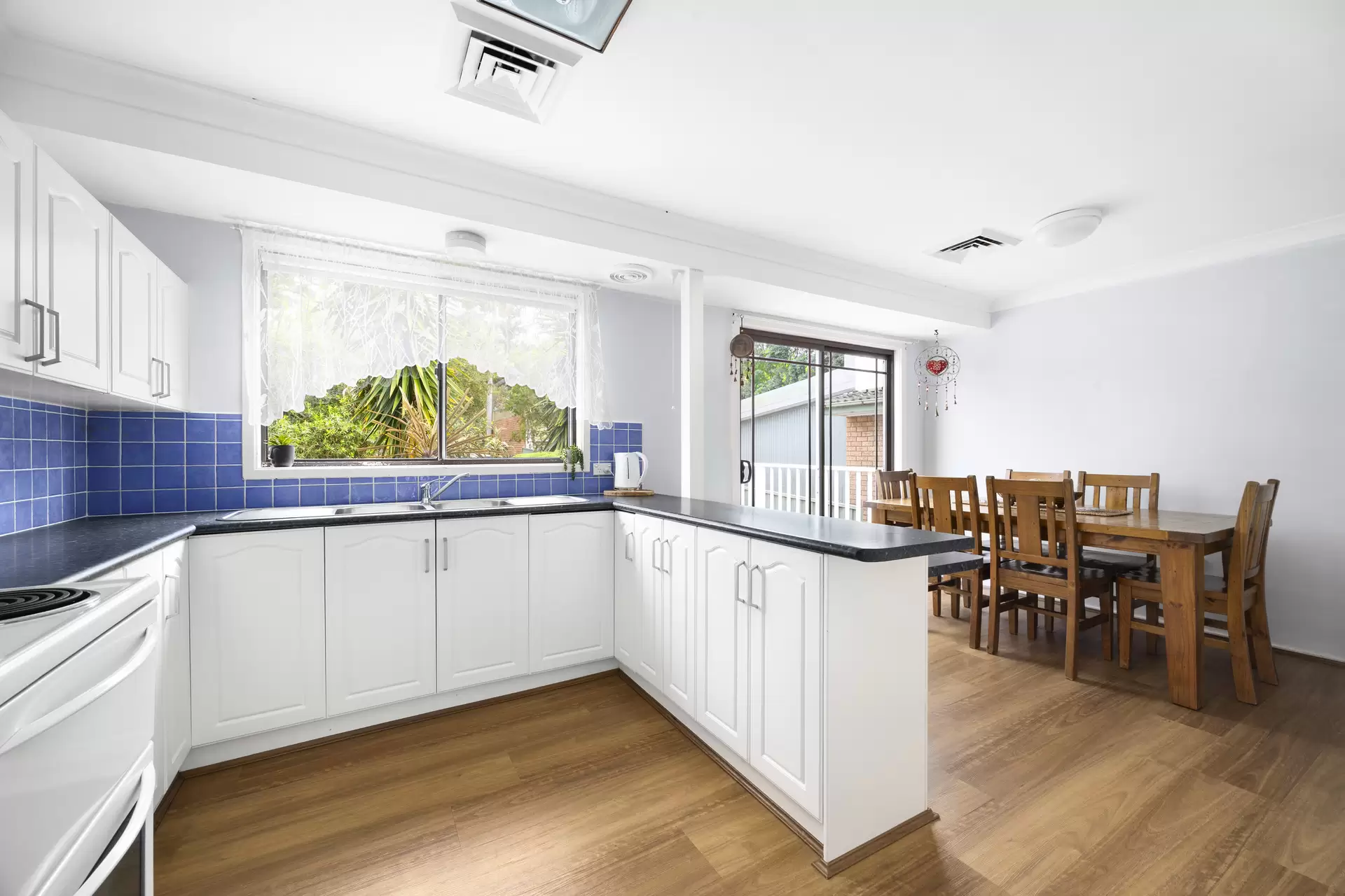 9 Short Avenue, Bundeena For Sale by Sydney Sotheby's International Realty - image 9