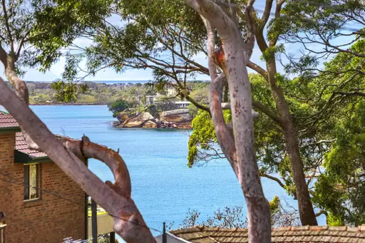 9 Short Avenue, Bundeena For Sale by Sydney Sotheby's International Realty
