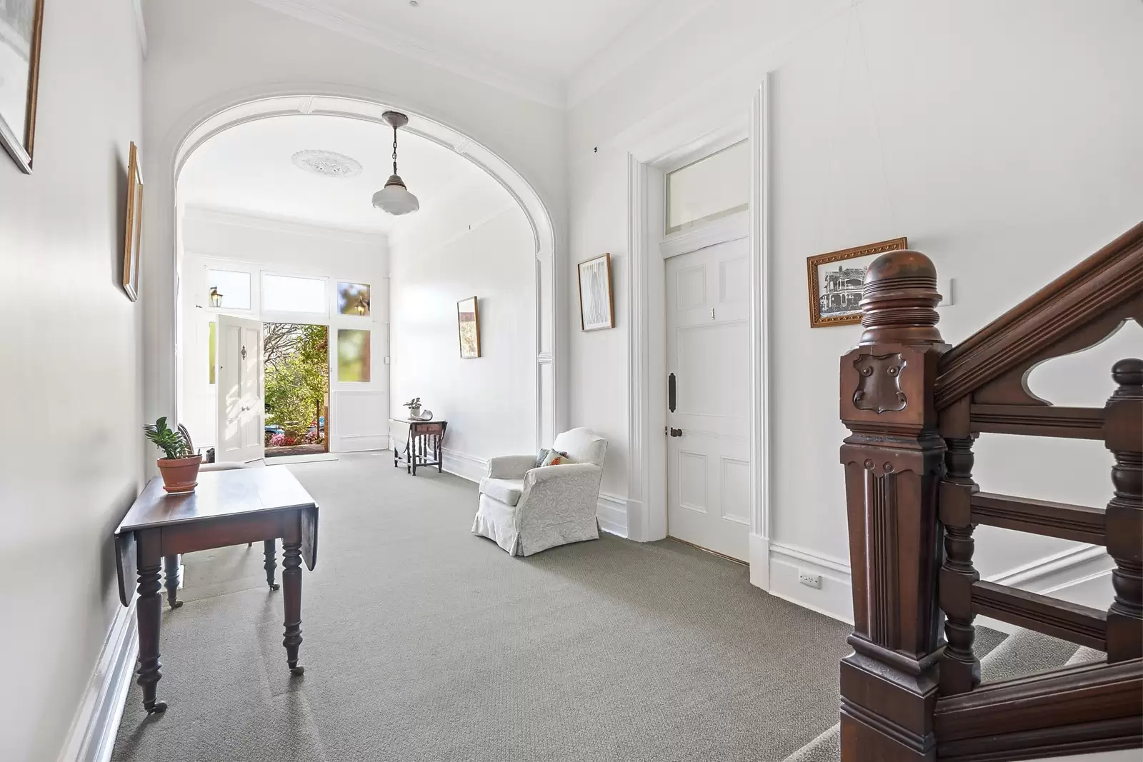 4 Matong Street, Gordon Auction by Sydney Sotheby's International Realty - image 5