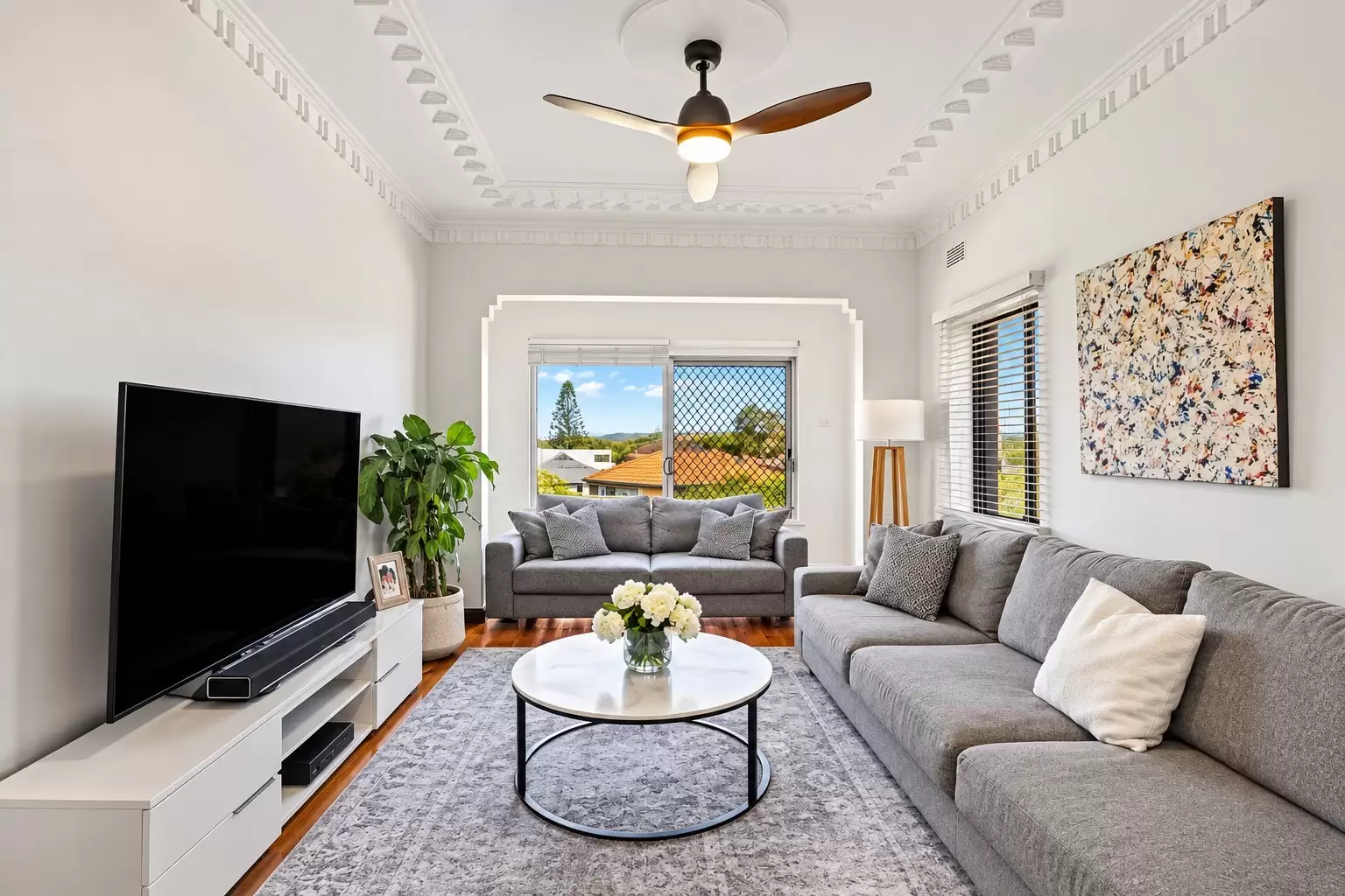 144 Duncan Street, Maroubra For Sale by Sydney Sotheby's International Realty - image 2