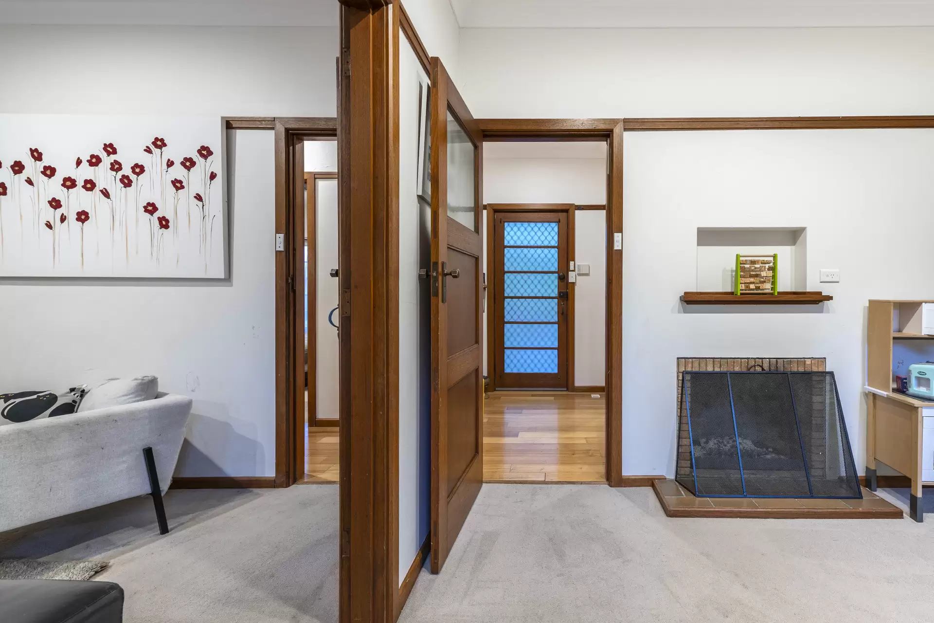 2 Meehan Gardens, Griffith Sold by Sydney Sotheby's International Realty - image 6