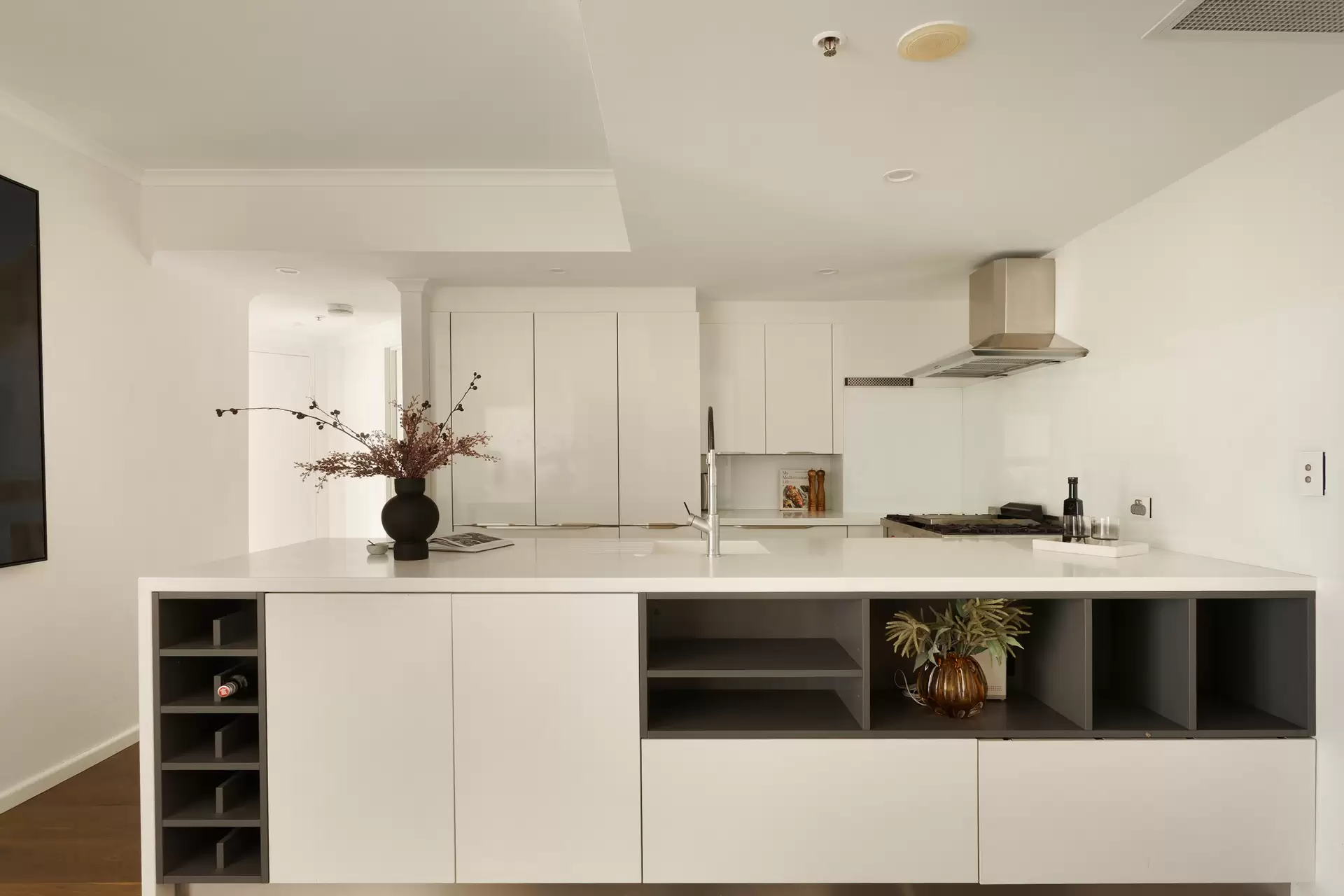 81/1-7 Pelican Street, Surry Hills Sold by Sydney Sotheby's International Realty - image 1