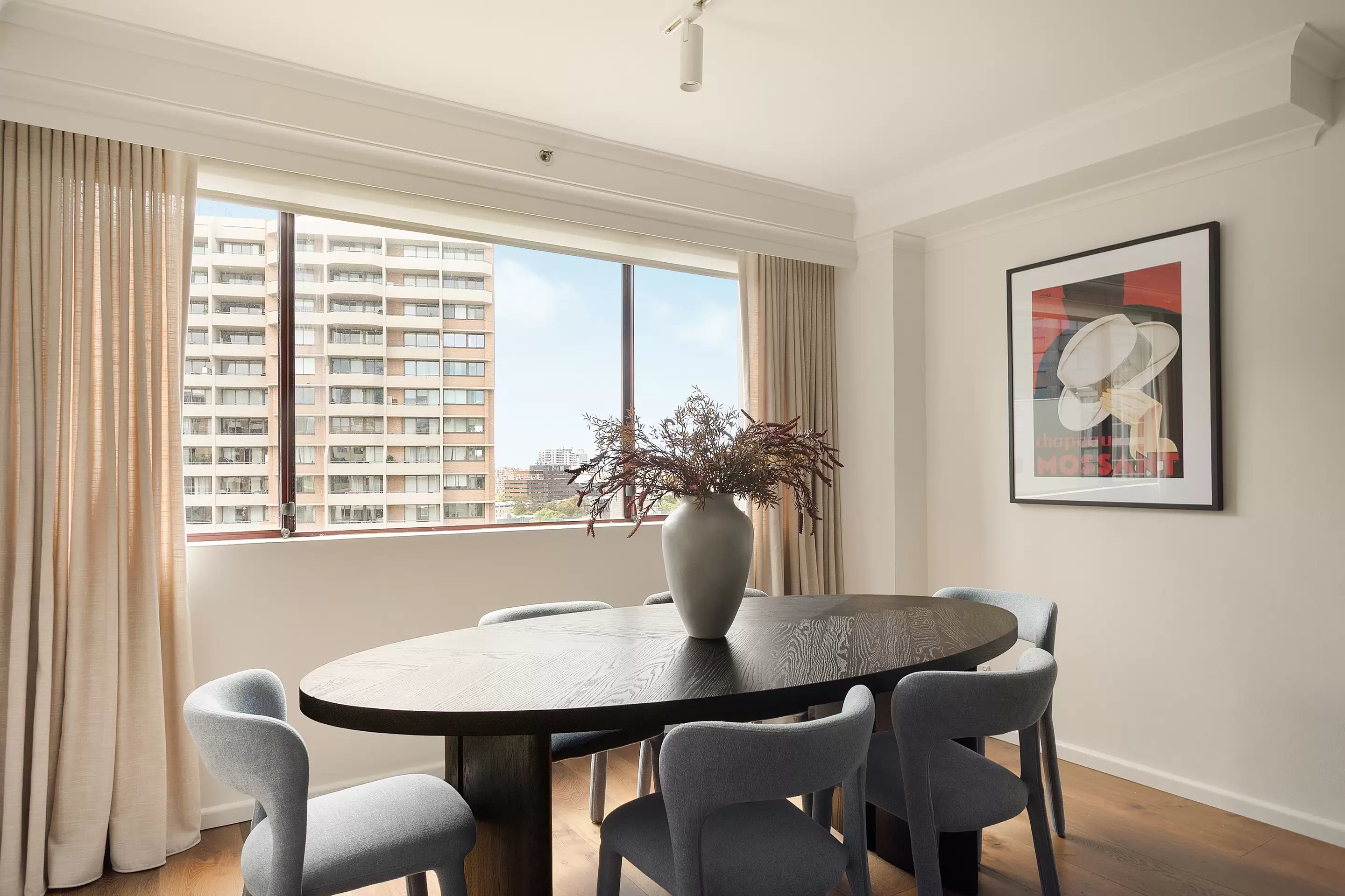 81/1-7 Pelican Street, Surry Hills Sold by Sydney Sotheby's International Realty - image 2
