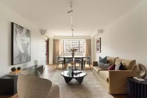 81/1-7 Pelican Street, Surry Hills Auction by Sydney Sotheby's International Realty