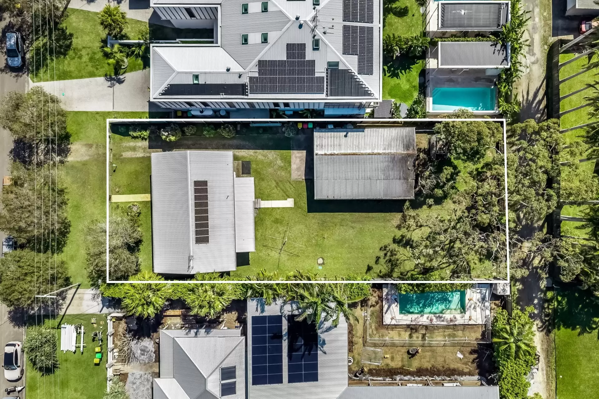 27 Browning Street, Byron Bay For Sale by Sydney Sotheby's International Realty - image 3