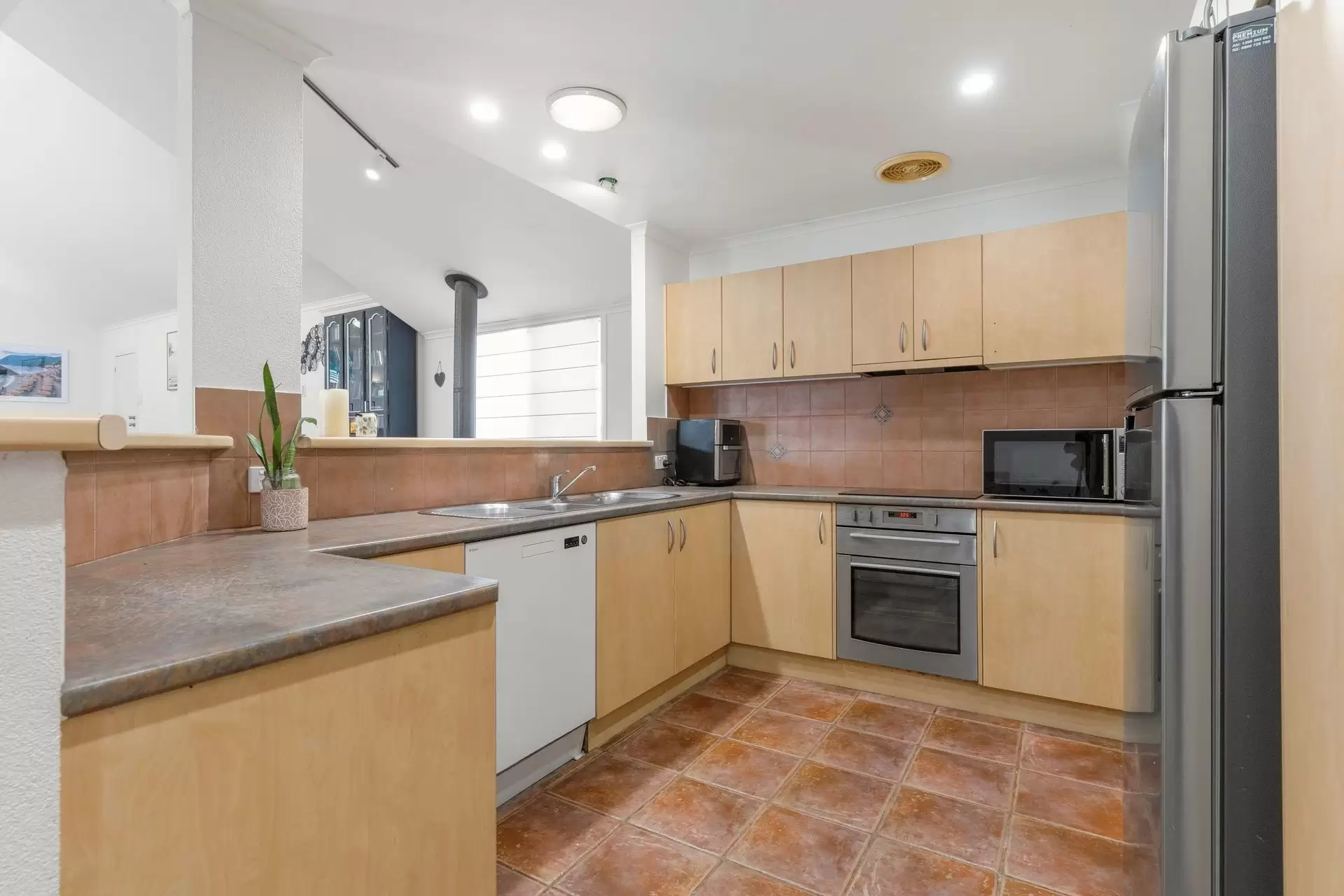 13 Beachside Drive, Suffolk Park For Sale by Sydney Sotheby's International Realty - image 7