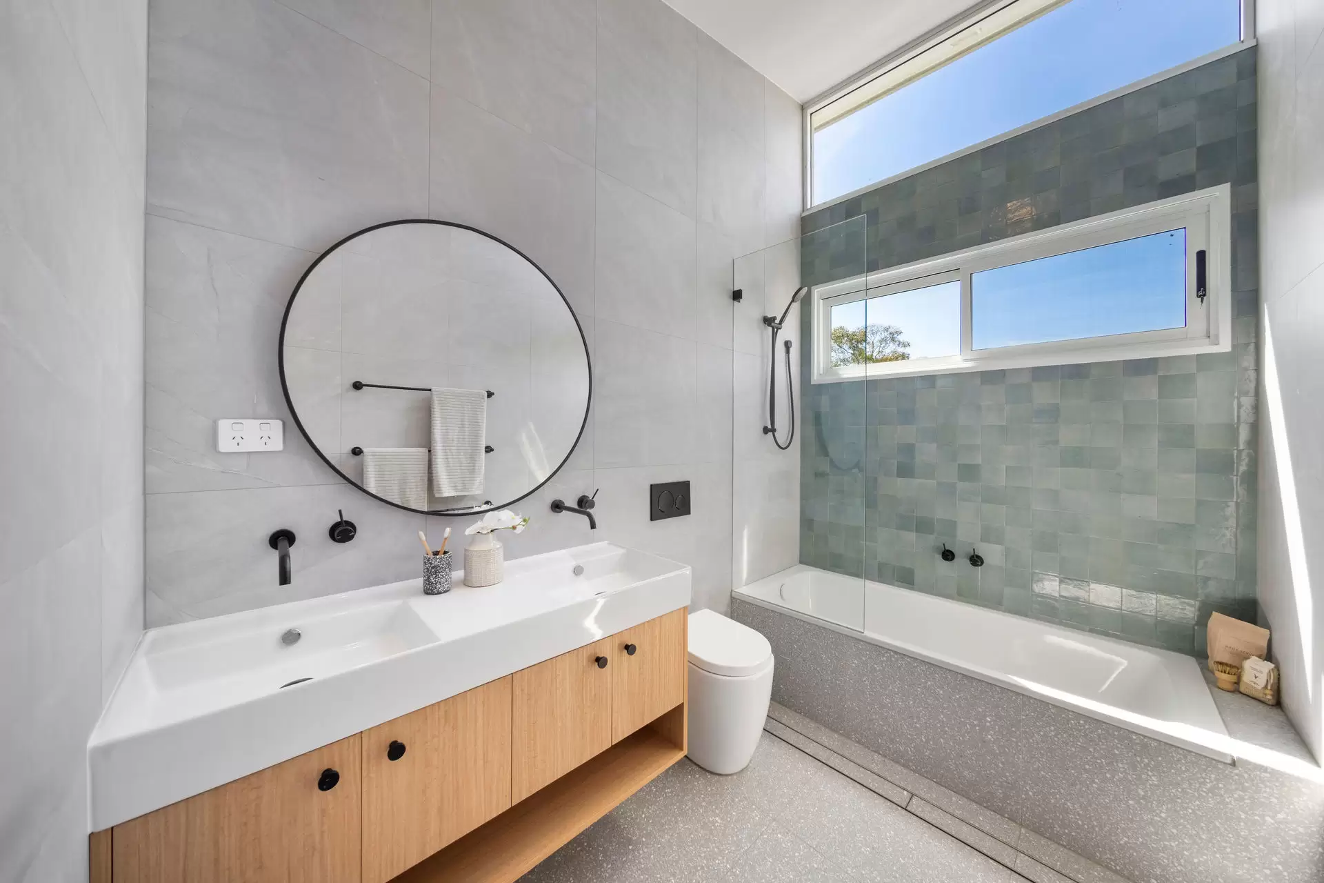 23 Universal Street, Eastlakes Auction by Sydney Sotheby's International Realty - image 8