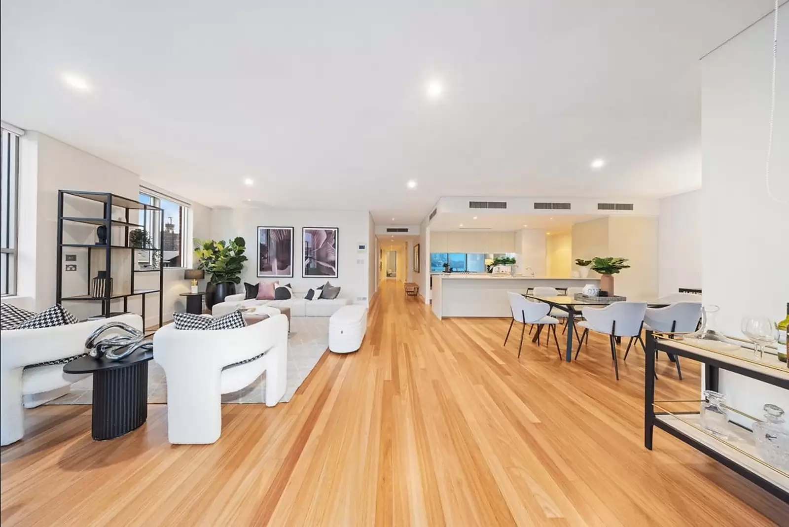 154/3 Darling Island Road, Pyrmont For Sale by Sydney Sotheby's International Realty - image 2