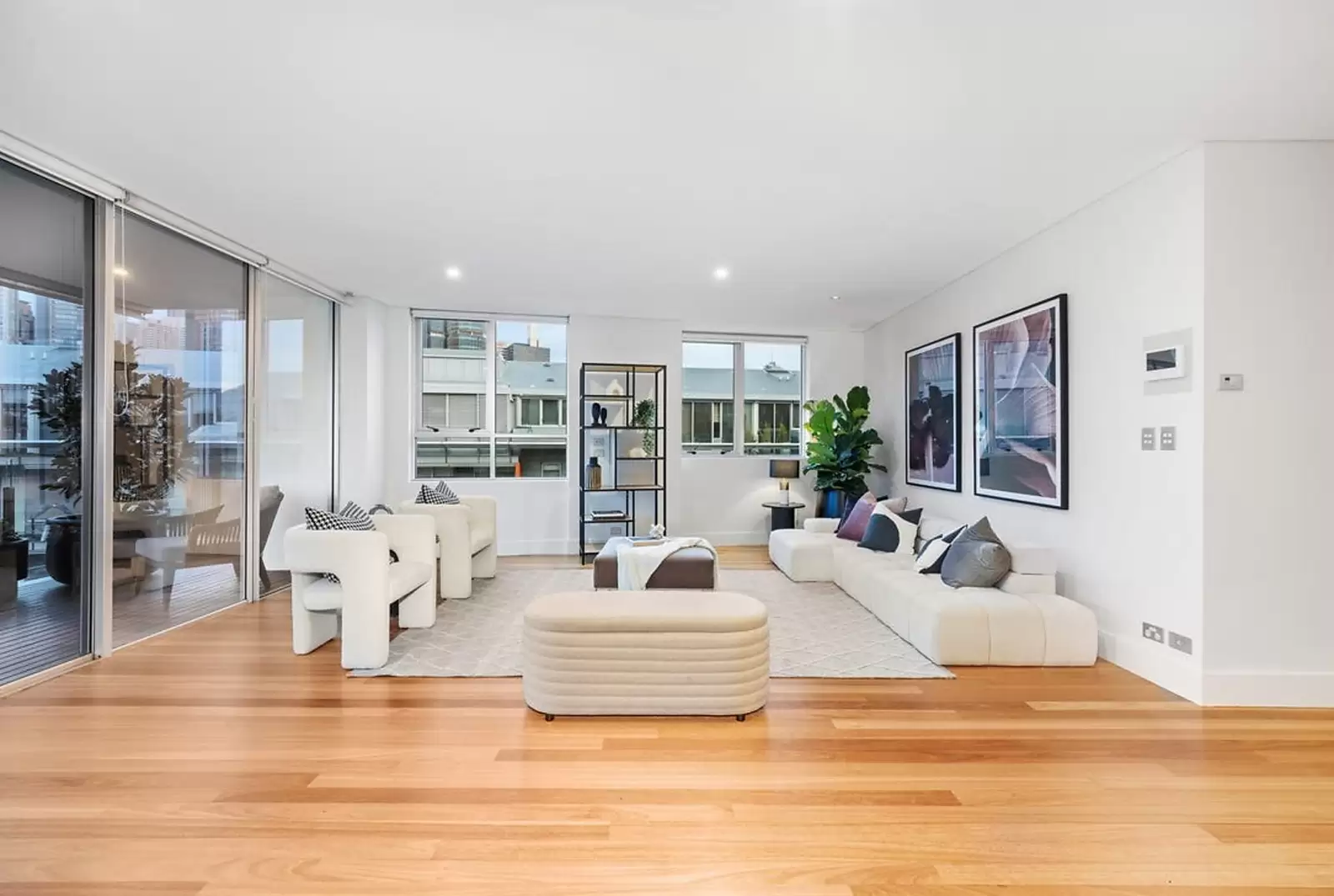 154/3 Darling Island Road, Pyrmont For Sale by Sydney Sotheby's International Realty - image 1