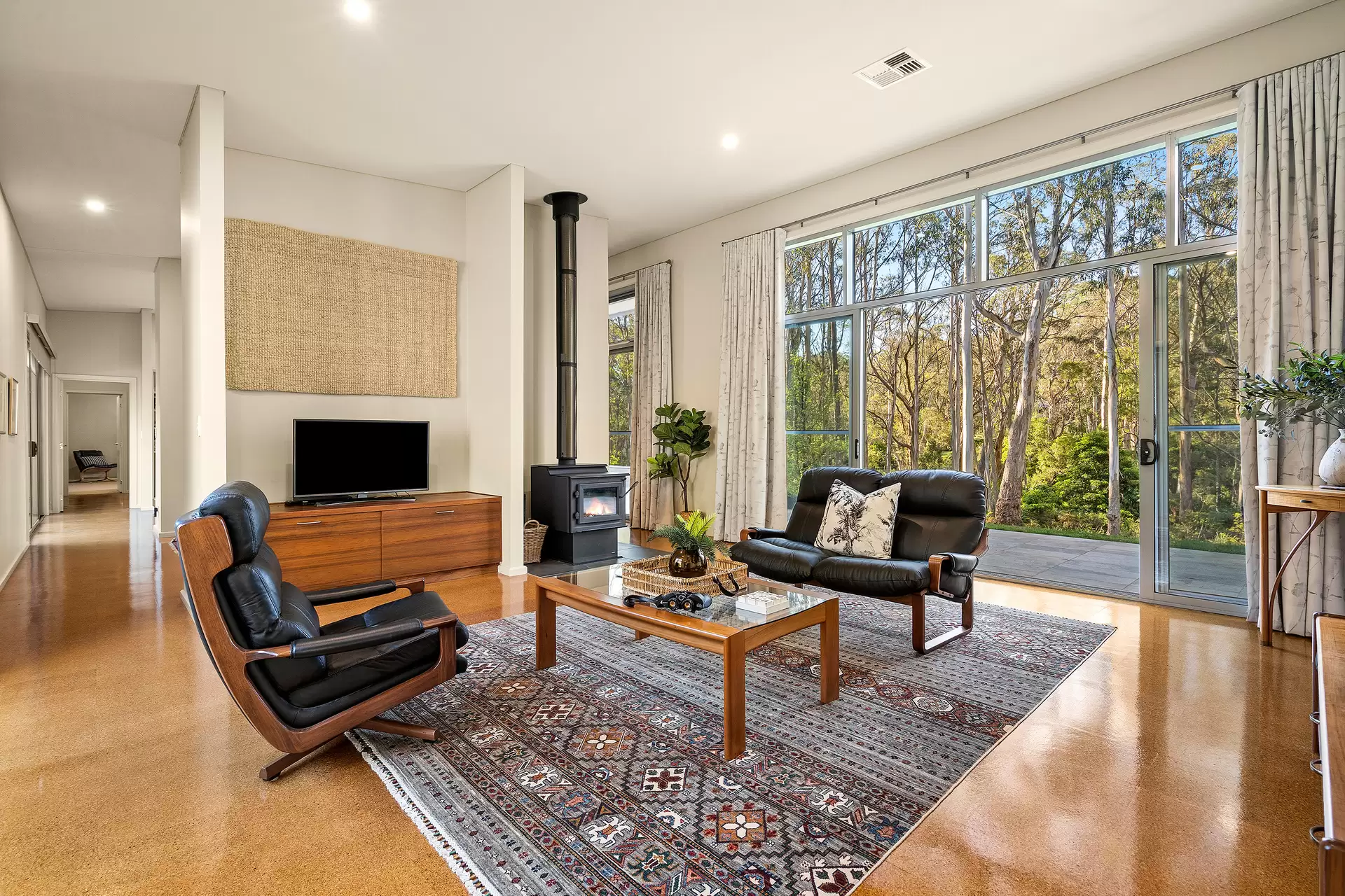 26 Kimberley Drive, Bowral For Sale by Sydney Sotheby's International Realty - image 5