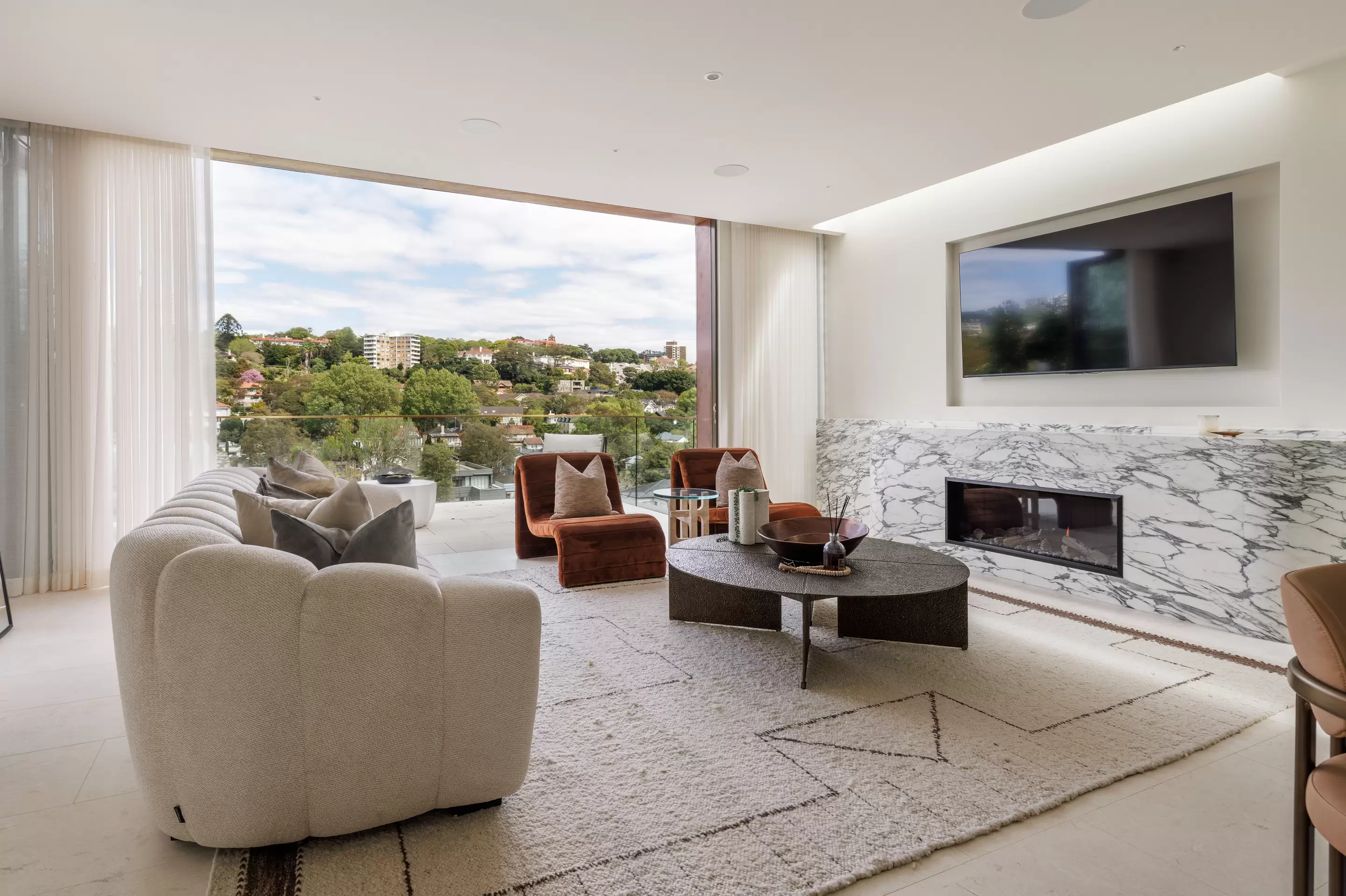 41 Carlotta Road, Double Bay Auction by Sydney Sotheby's International Realty - image 2