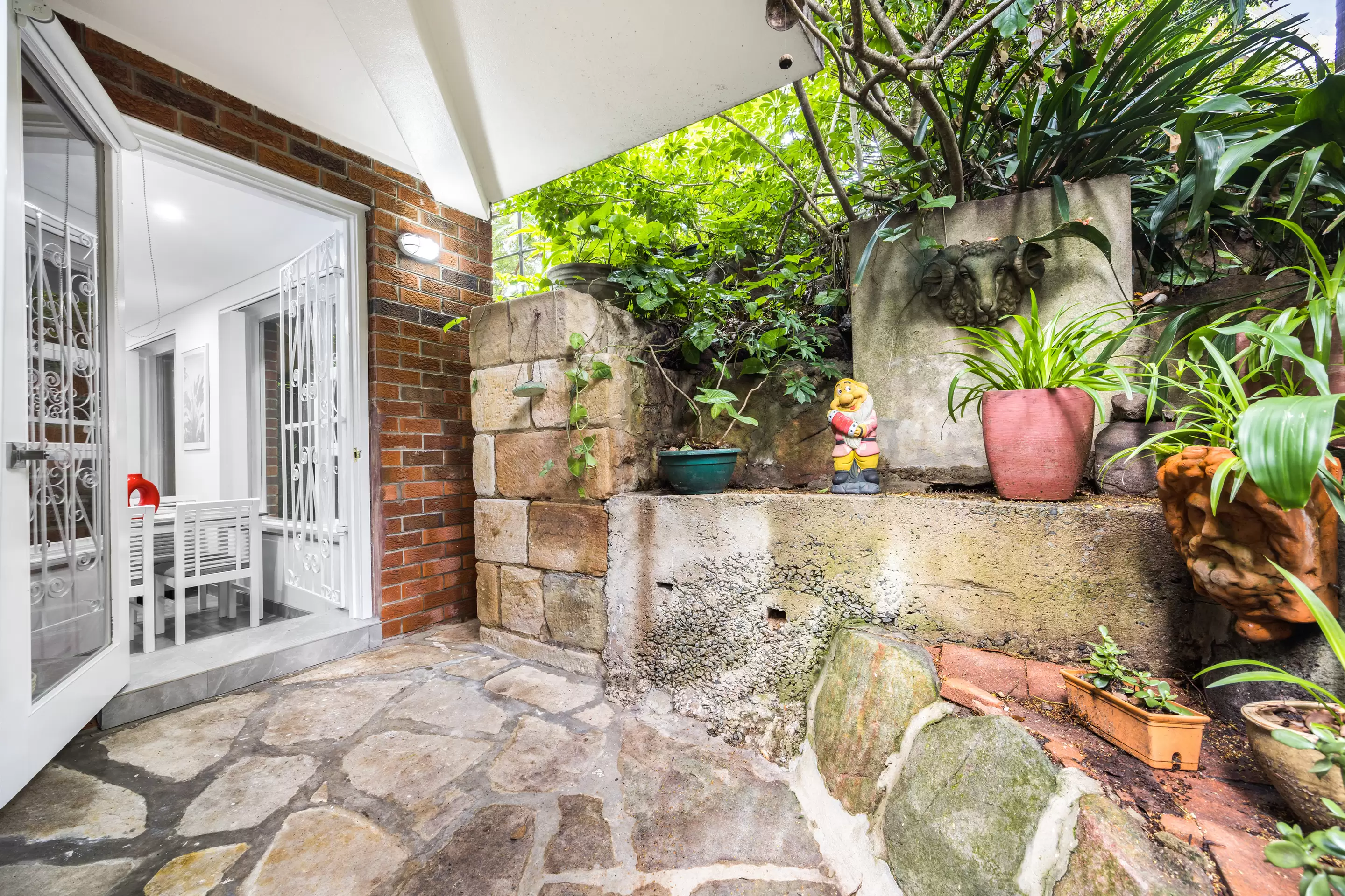 1/6 Holt Street, Double Bay For Sale by Sydney Sotheby's International Realty - image 6