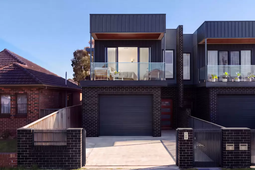13 Giles Street, Chifley Auction by Sydney Sotheby's International Realty