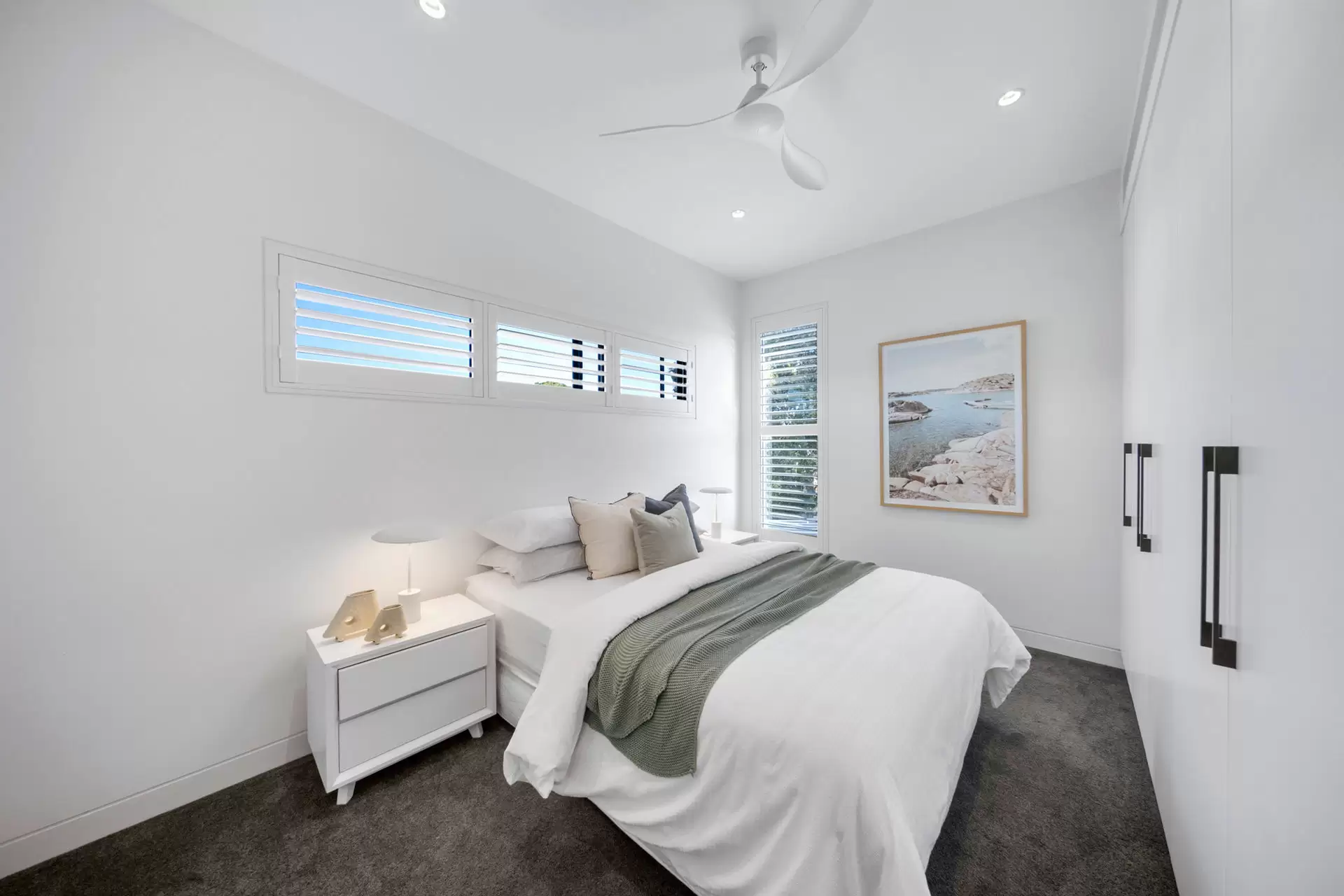 13 Giles Street, Chifley Auction by Sydney Sotheby's International Realty - image 8