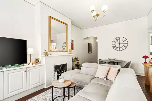 5/87 Ocean Street, Woollahra Auction by Sydney Sotheby's International Realty