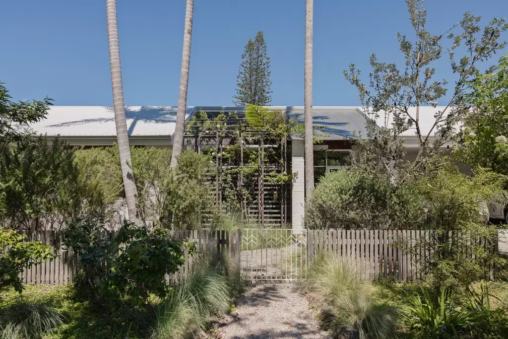 10 Nana Street, Brunswick Heads For Sale by Sydney Sotheby's International Realty