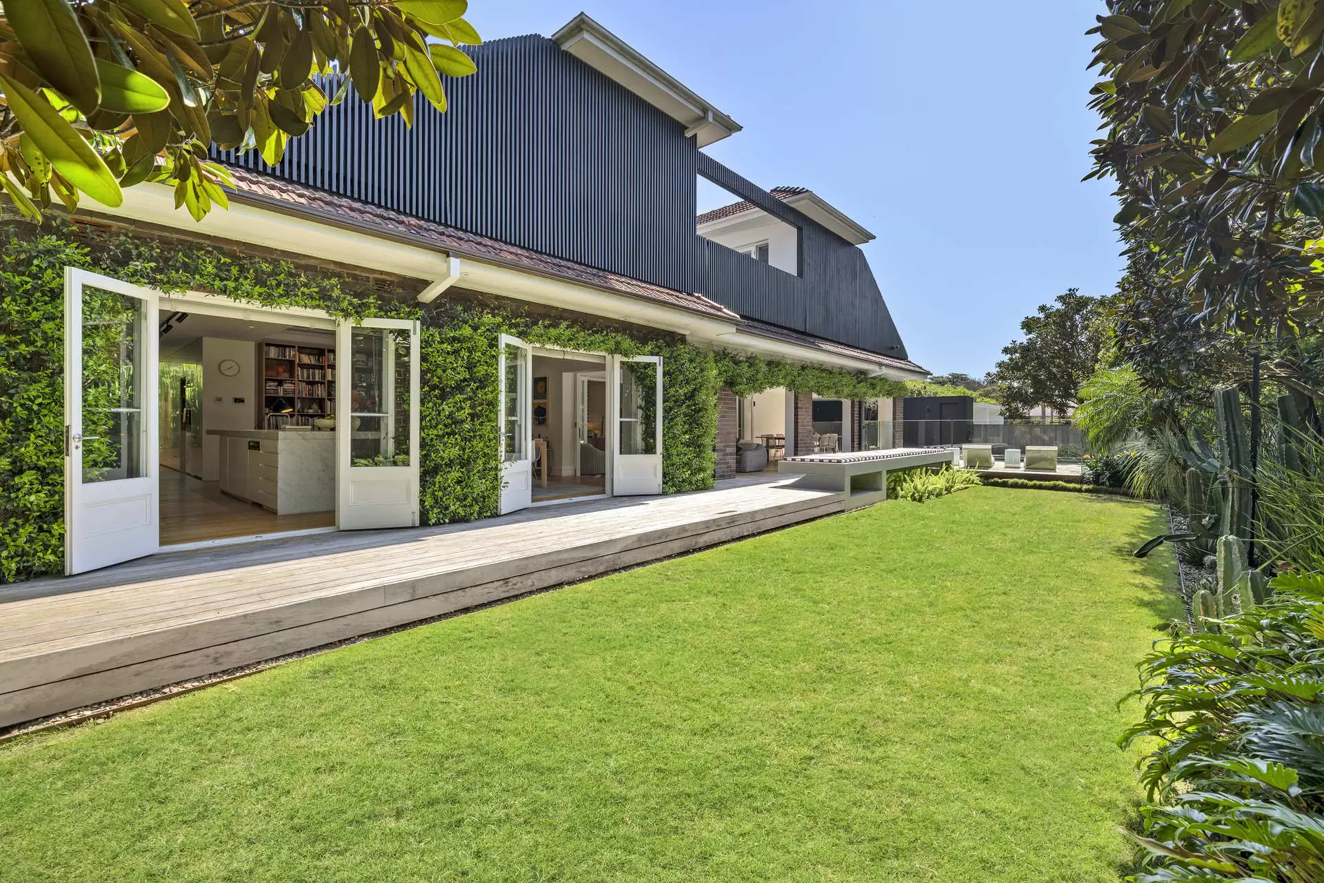 18 Mansion Road, Bellevue Hill Auction by Sydney Sotheby's International Realty - image 3