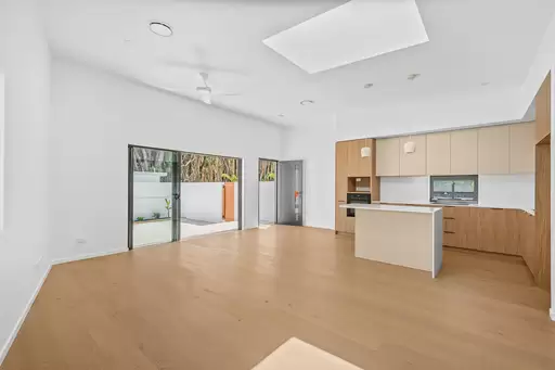 24/58-60 Bangalow Road, Byron Bay For Sale by Sydney Sotheby's International Realty