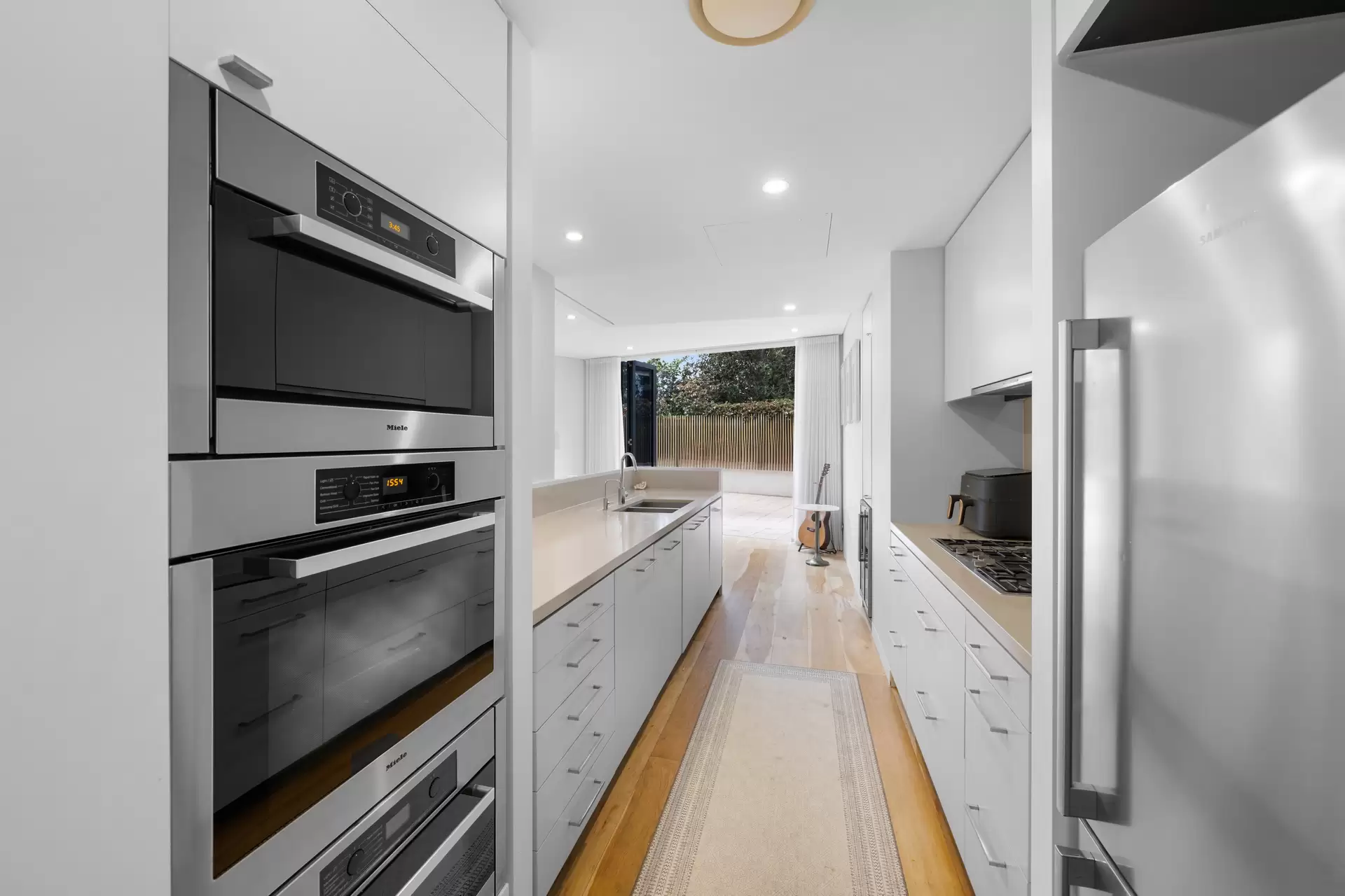 5i/2-22 Knox Street, Double Bay For Lease by Sydney Sotheby's International Realty - image 1
