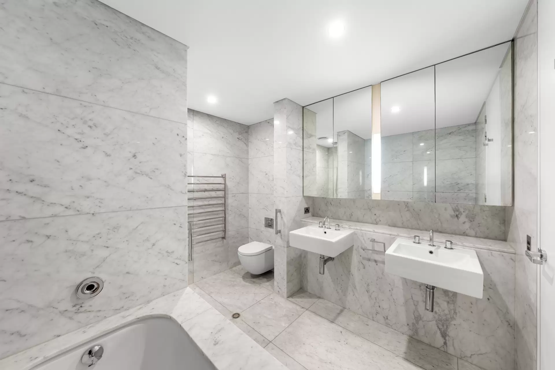 5i/2-22 Knox Street, Double Bay For Lease by Sydney Sotheby's International Realty - image 1