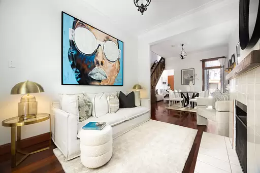 37 Llandaff Street, Bondi Junction Auction by Sydney Sotheby's International Realty