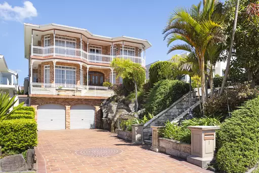 1 Evelyn Street North, Sylvania Auction by Sydney Sotheby's International Realty