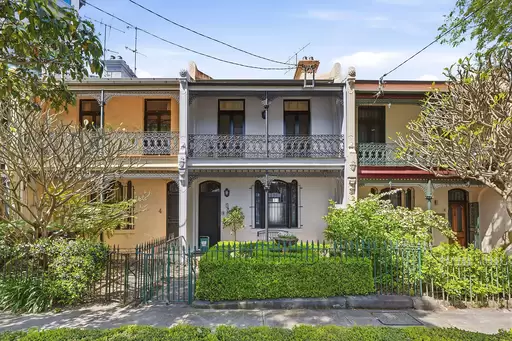 6 Crown Street, Woolloomooloo Auction by Sydney Sotheby's International Realty
