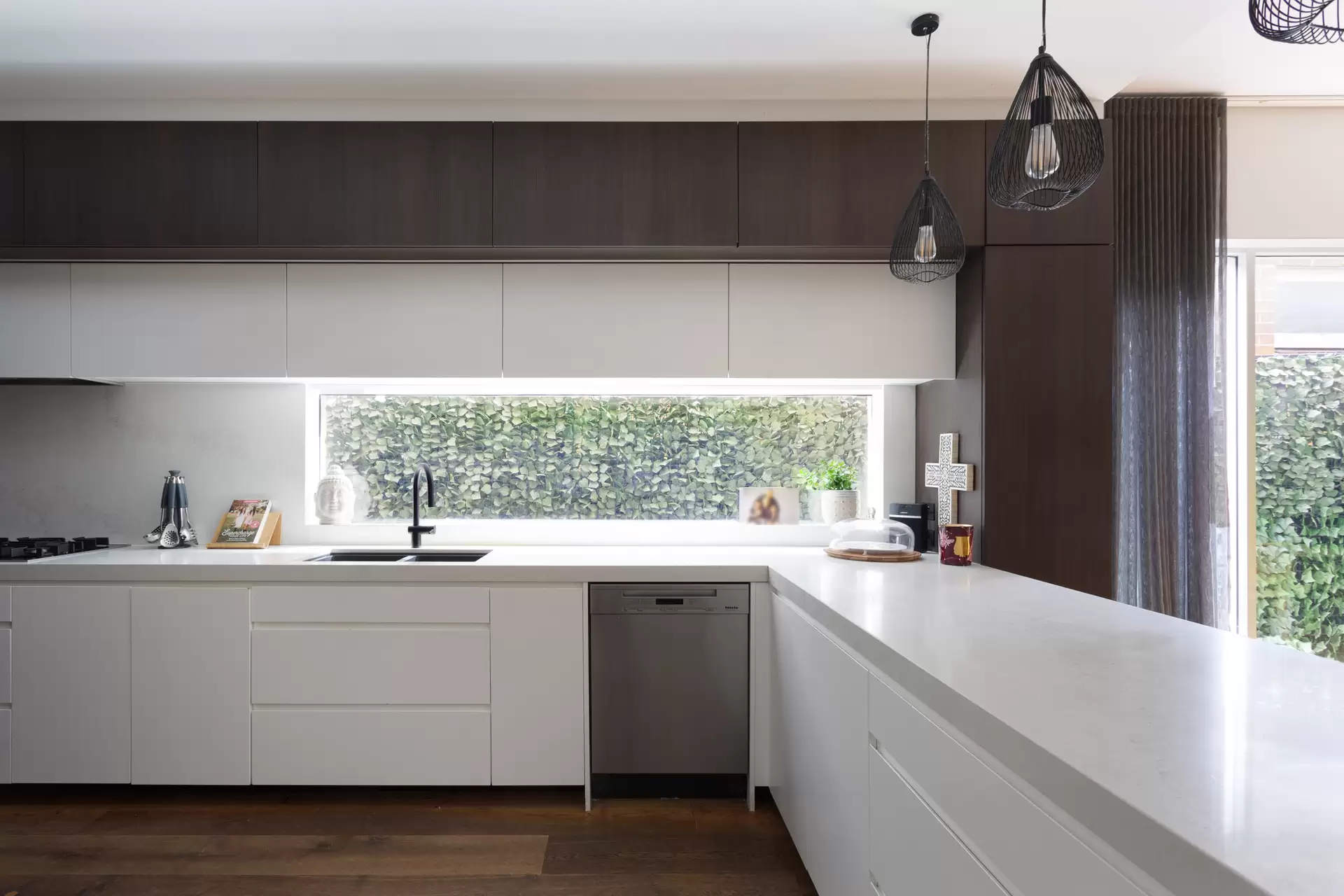 7 Gowrie Avenue, Bondi Junction For Sale by Sydney Sotheby's International Realty - image 1